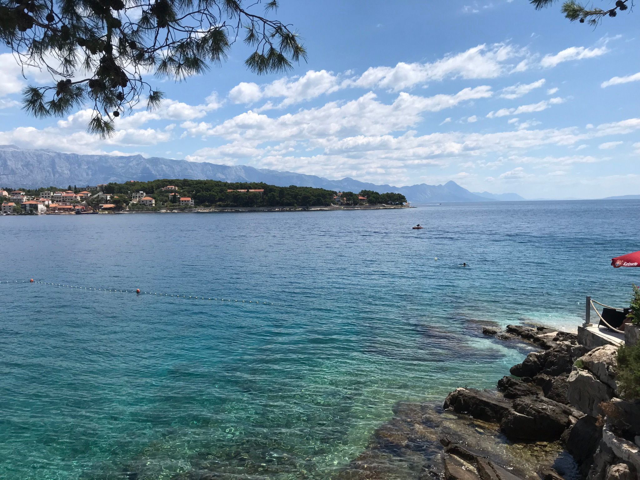 Schönes Ferienhaus mit privatem Pool-Binnen