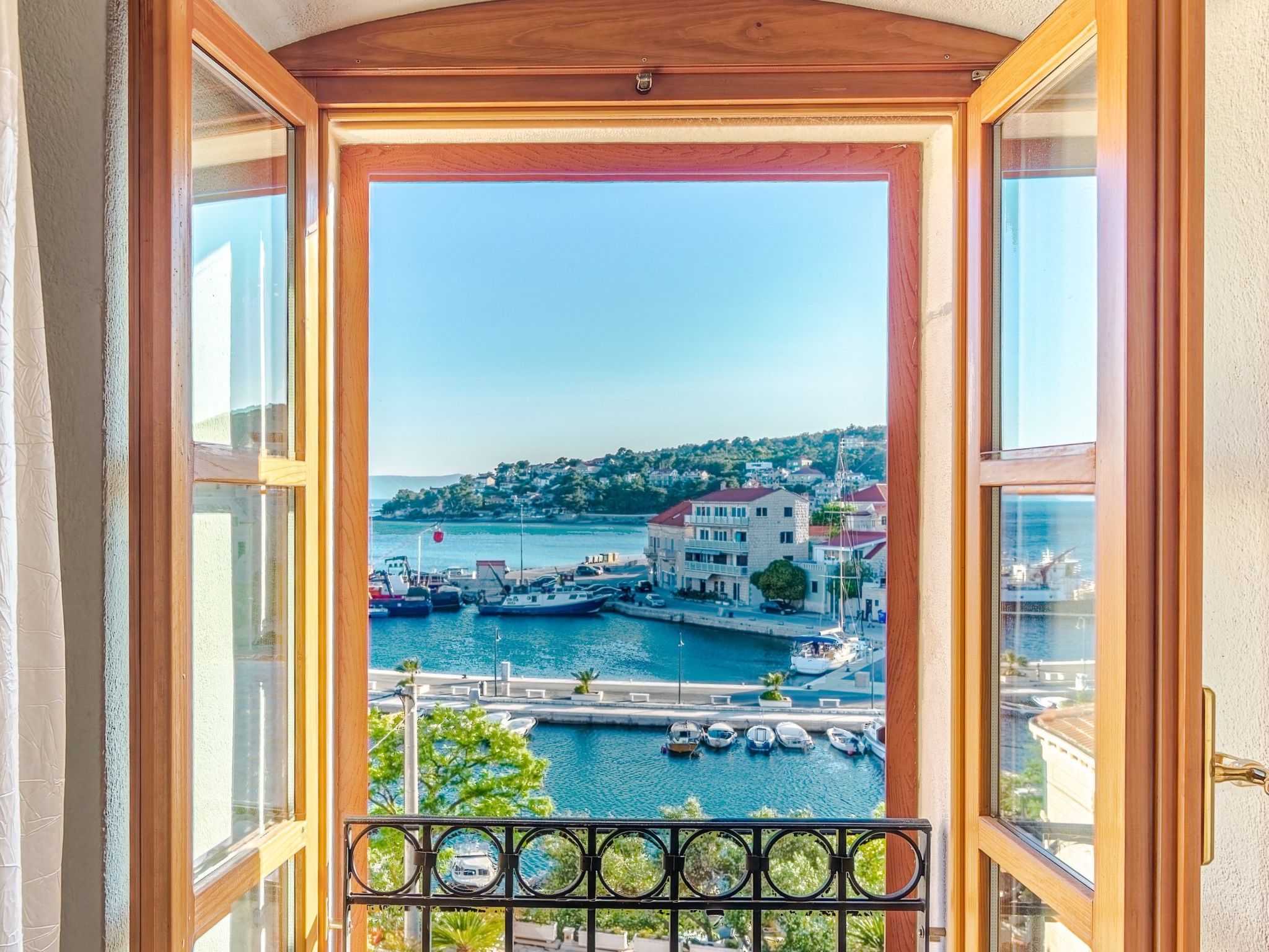 Ferienvilla "Laurus" mit Blick auf das Wasser-Binnen