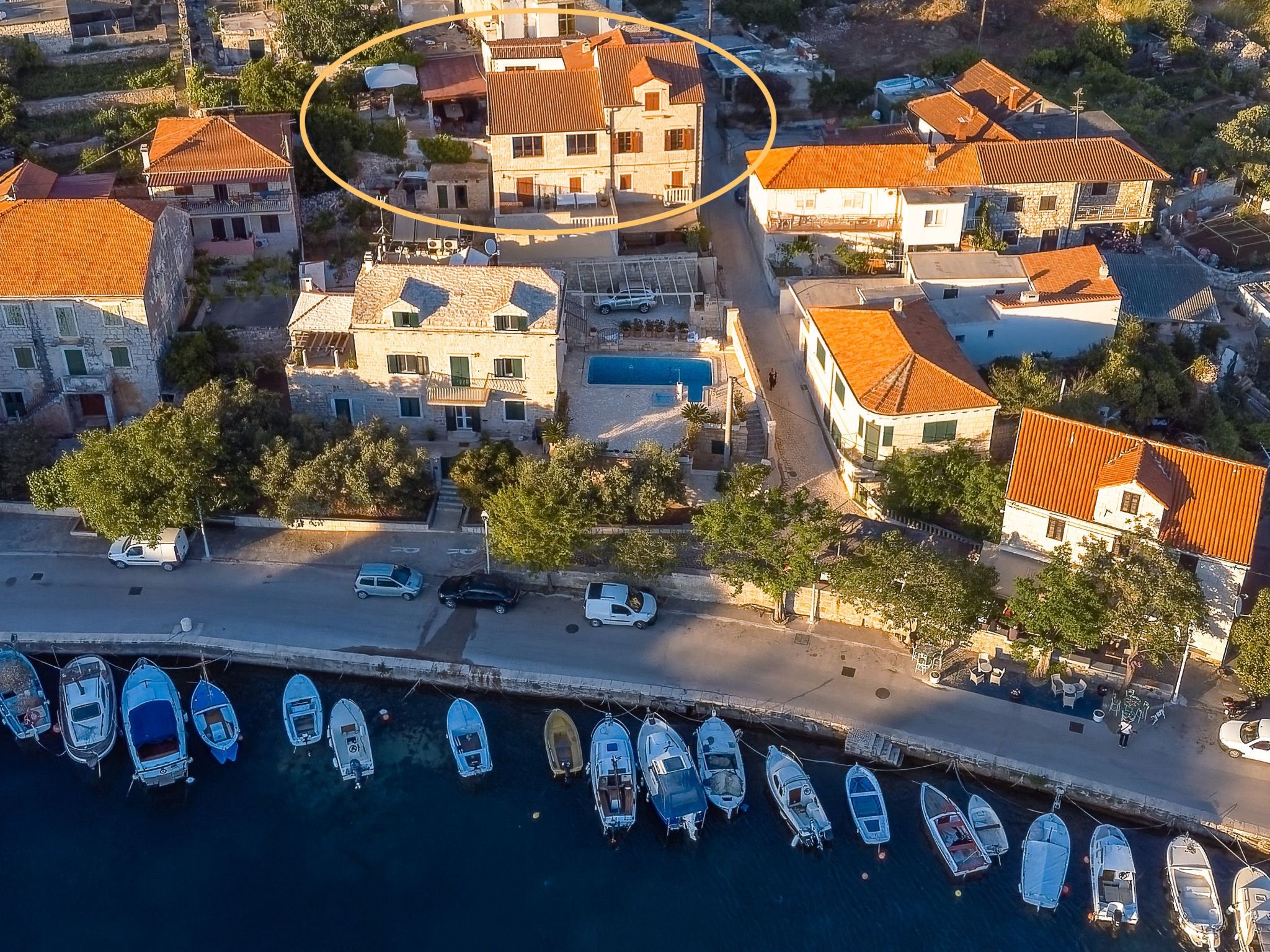Ferienvilla "Laurus" mit Blick auf das Wasser-Binnen