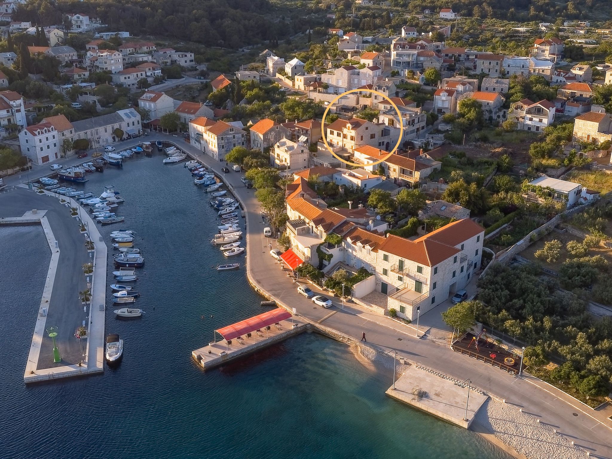 Ferienvilla "Laurus" mit Blick auf das Wasser-Binnen