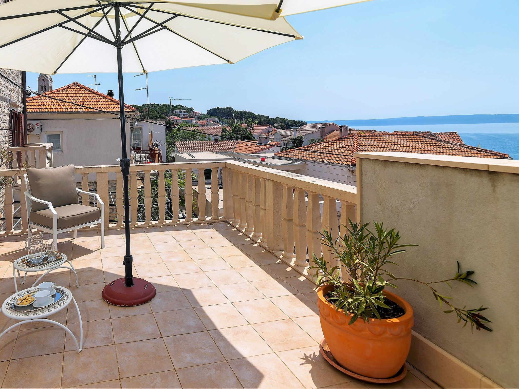 Ferienvilla "Laurus" mit Blick auf das Wasser-Binnen