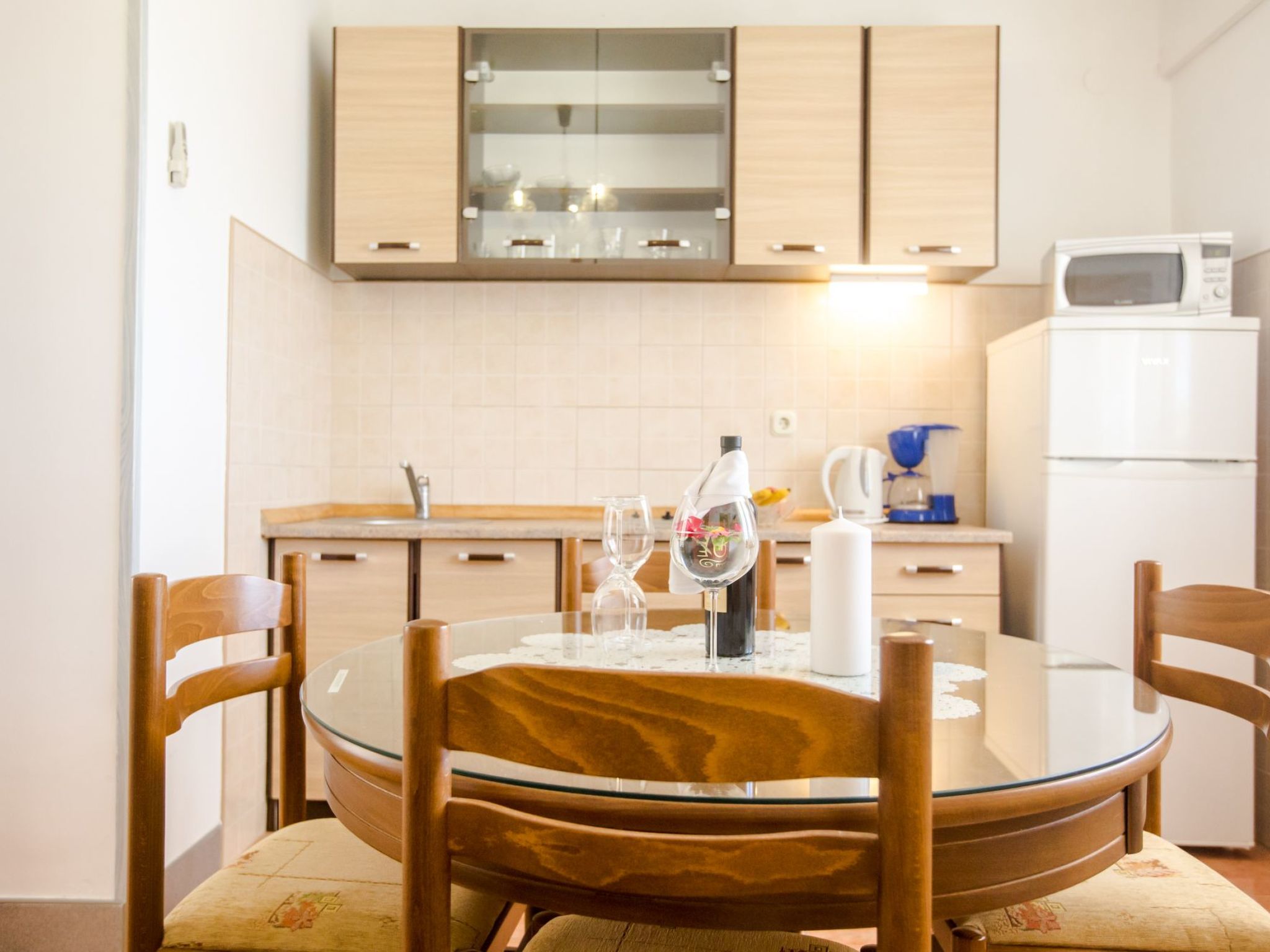 Unabhaengige Ferienwohnung in Sumartin mit Grill-Drinnen