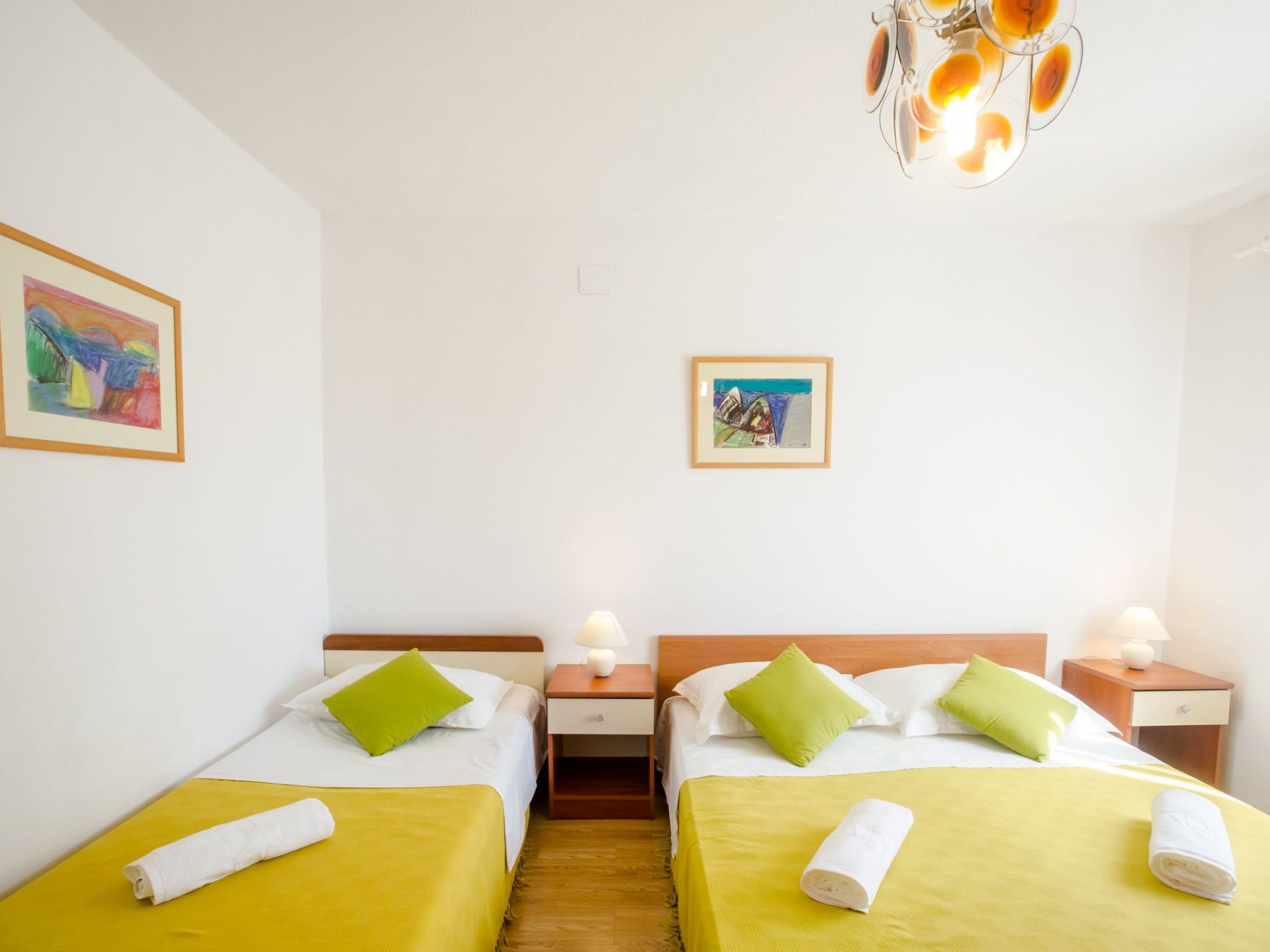 Unabhaengige Ferienwohnung in Sumartin mit Grill-Drinnen