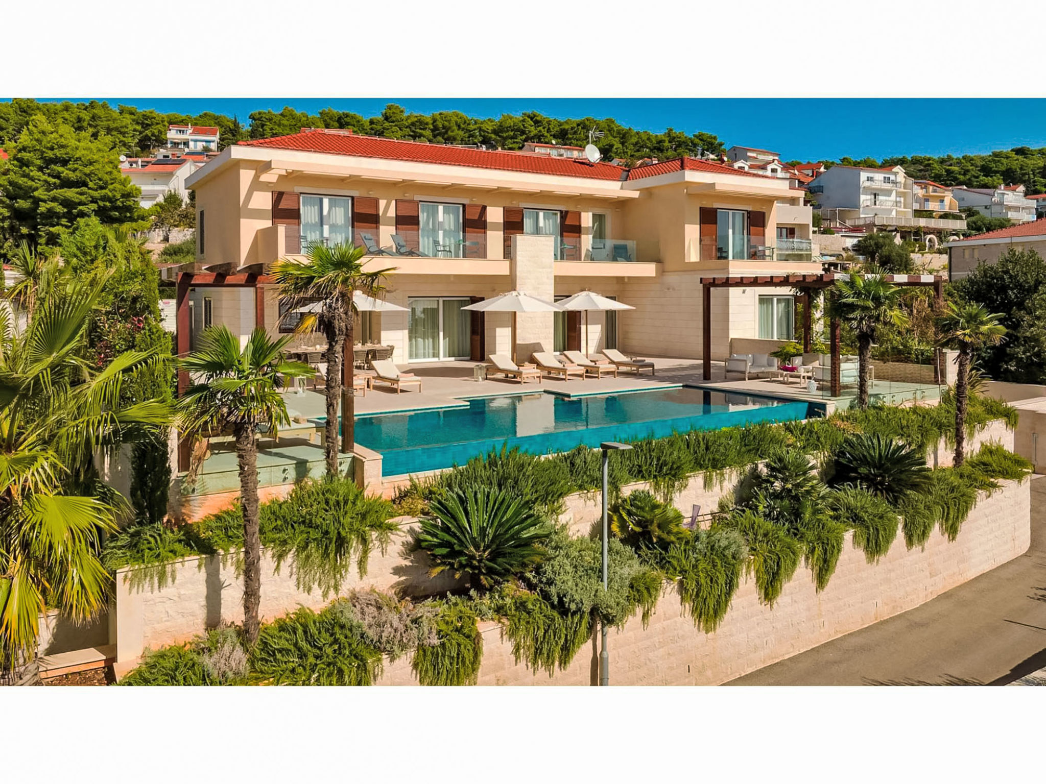 Exklusive 5bdr Villa