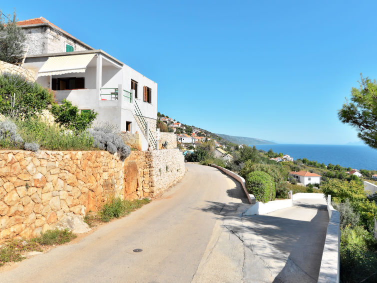 Search and Stay destination Zavala, Splitsko-dalmatinska županija - Croatia from AU$ 60. Margarita (HRV251)