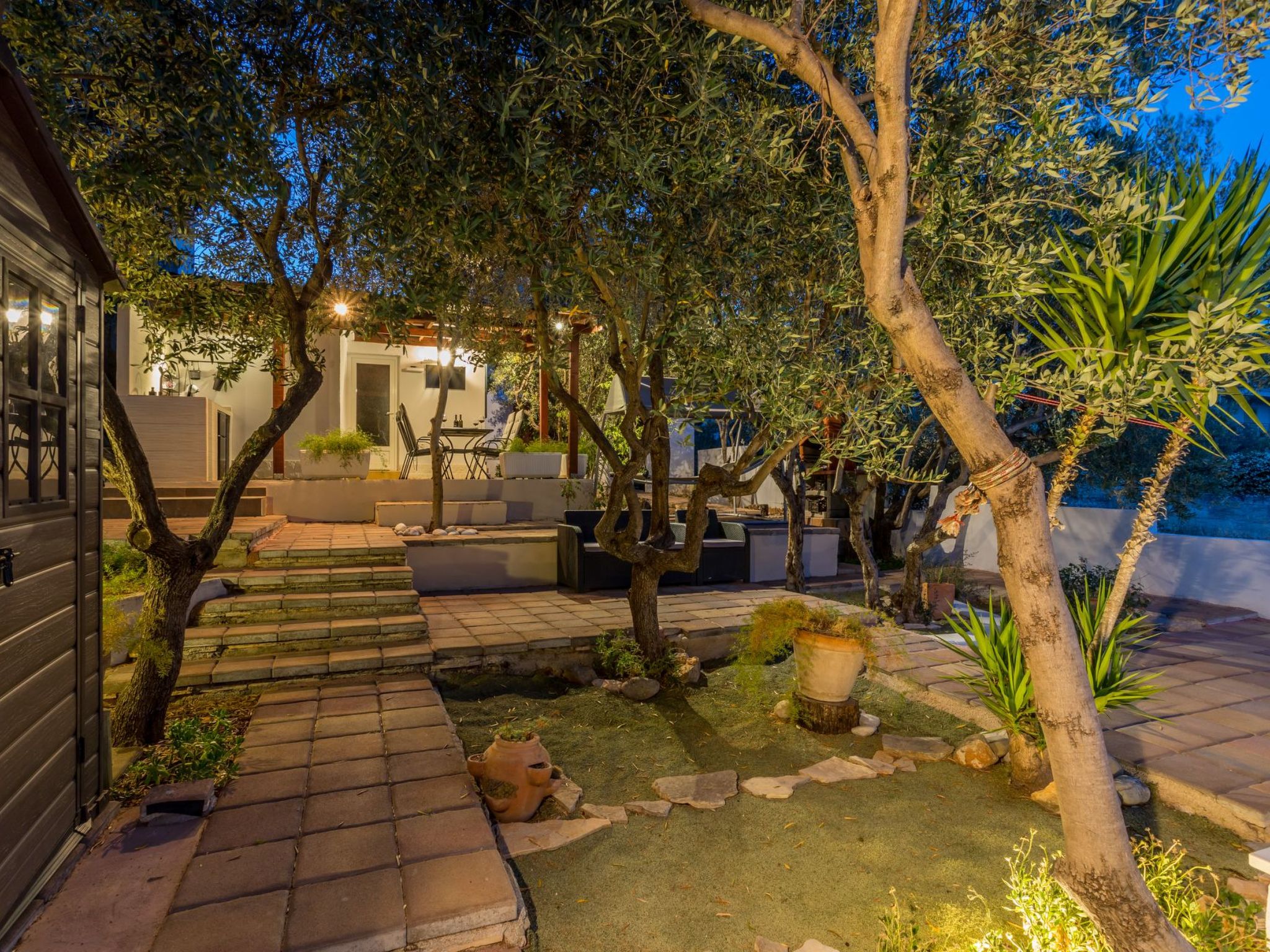 Geräumiges Ferienhaus mit Terrasse und Garten-Drinnen