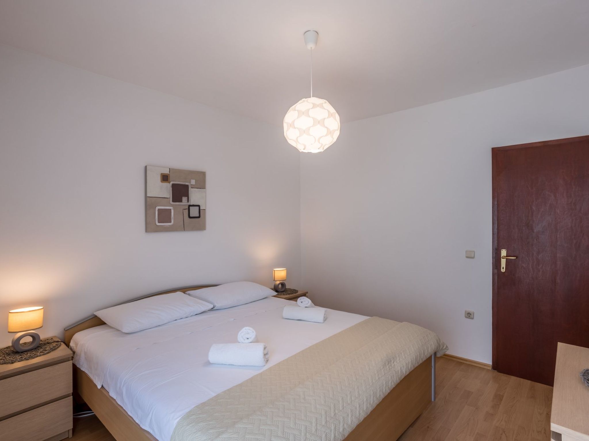 Tihana mit mediterranem Garten