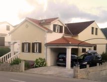 Sfeervol appartement in Stari Grad, 200m van zee en centrum - thumbnail 5