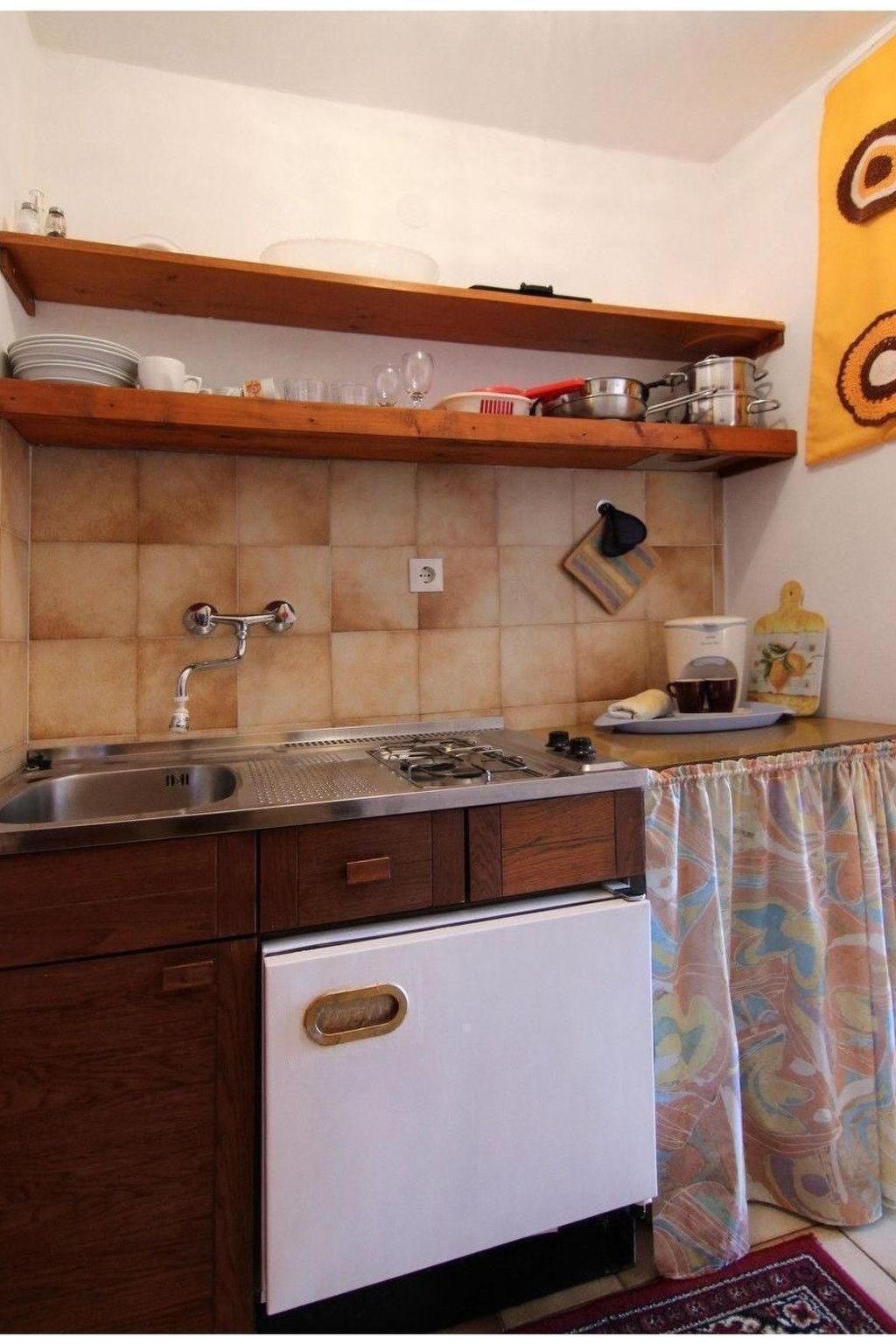 Klimatisiertes Studio mit eigenem Balkon-Image-tags.info