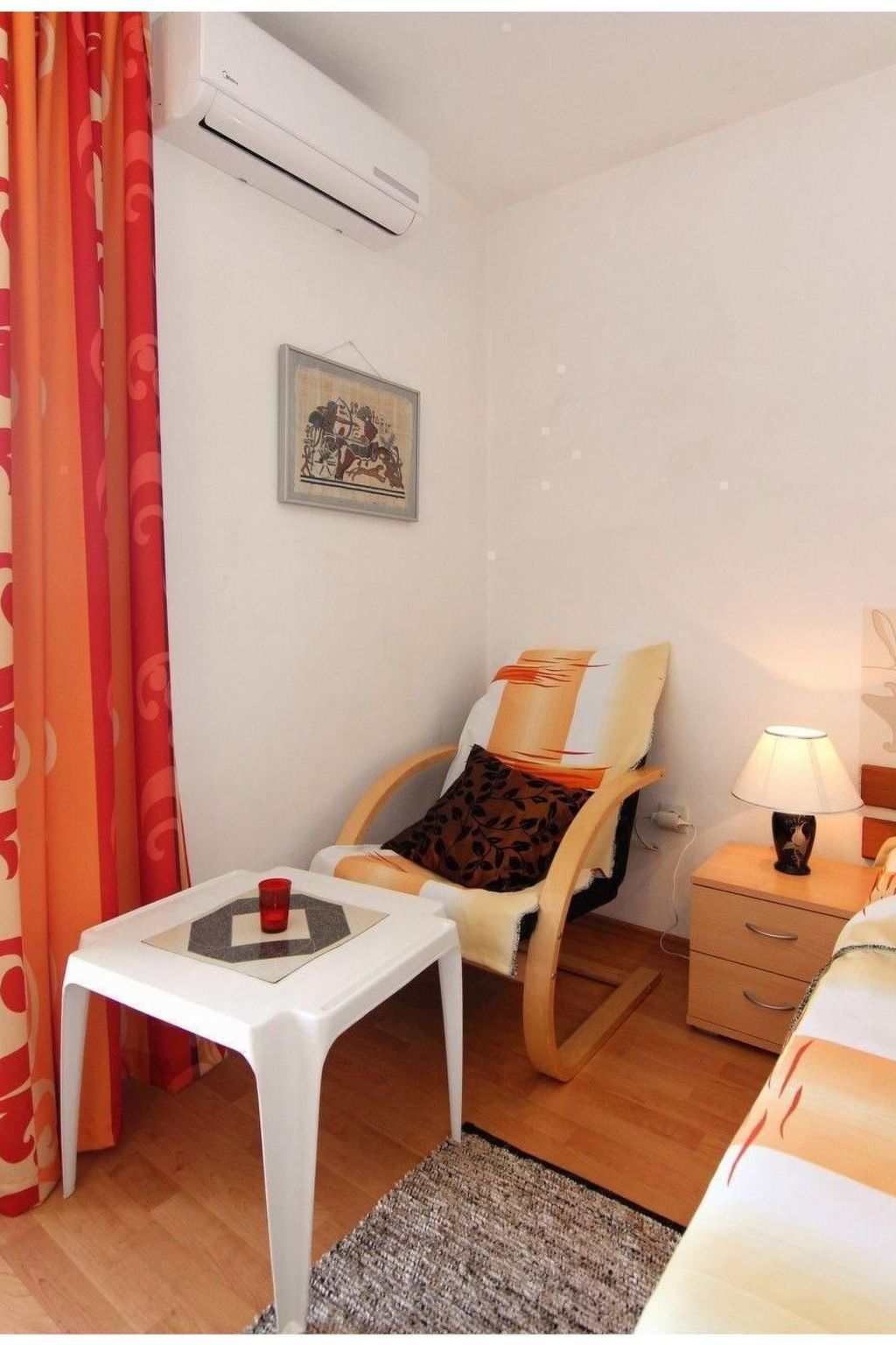 Klimatisiertes Studio mit eigenem Balkon-Image-tags.info