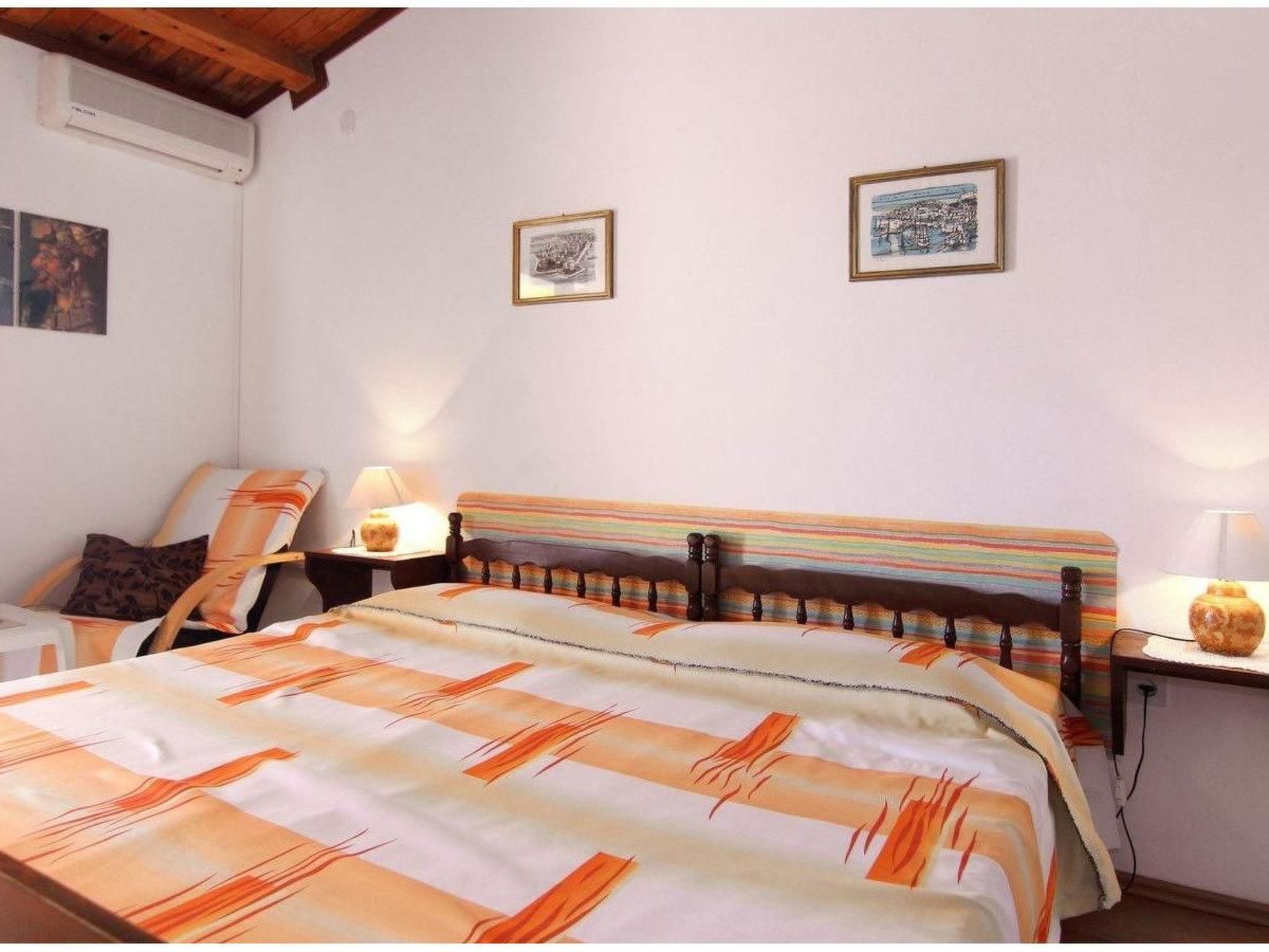 Klimatisiertes Studio für zwei Personen-Image-tags.info