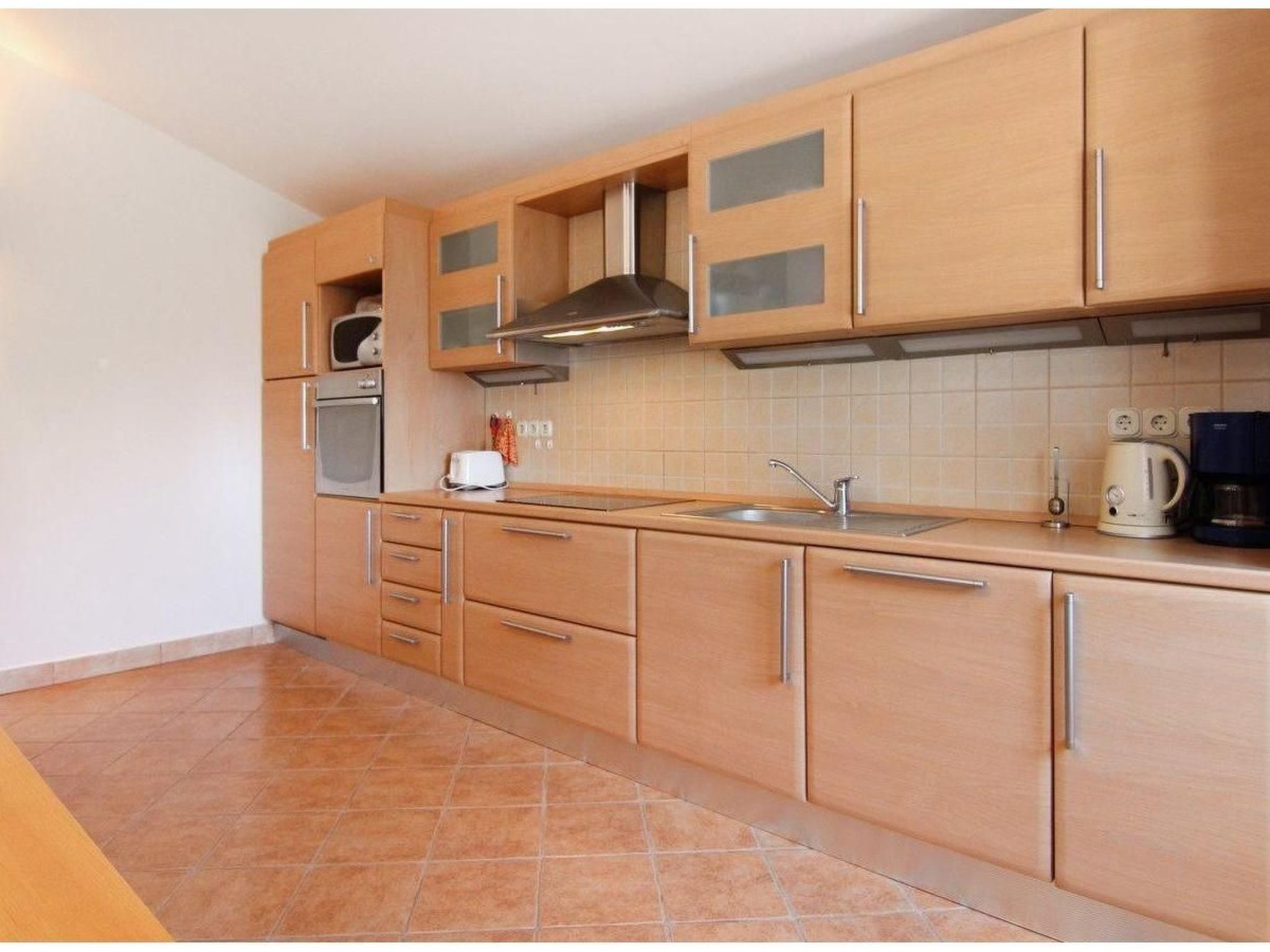 "Amphora" mit Blick auf das Wasser-Image-tags.info