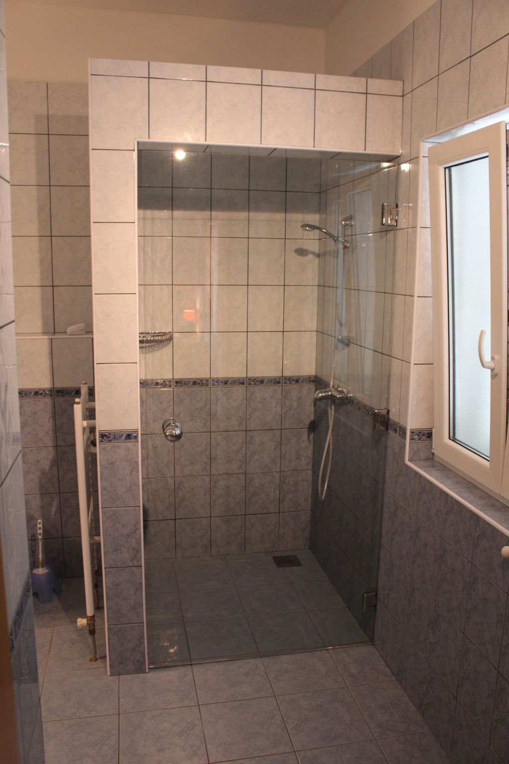 "Amphora" mit Blick auf das Wasser-Image-tags.info