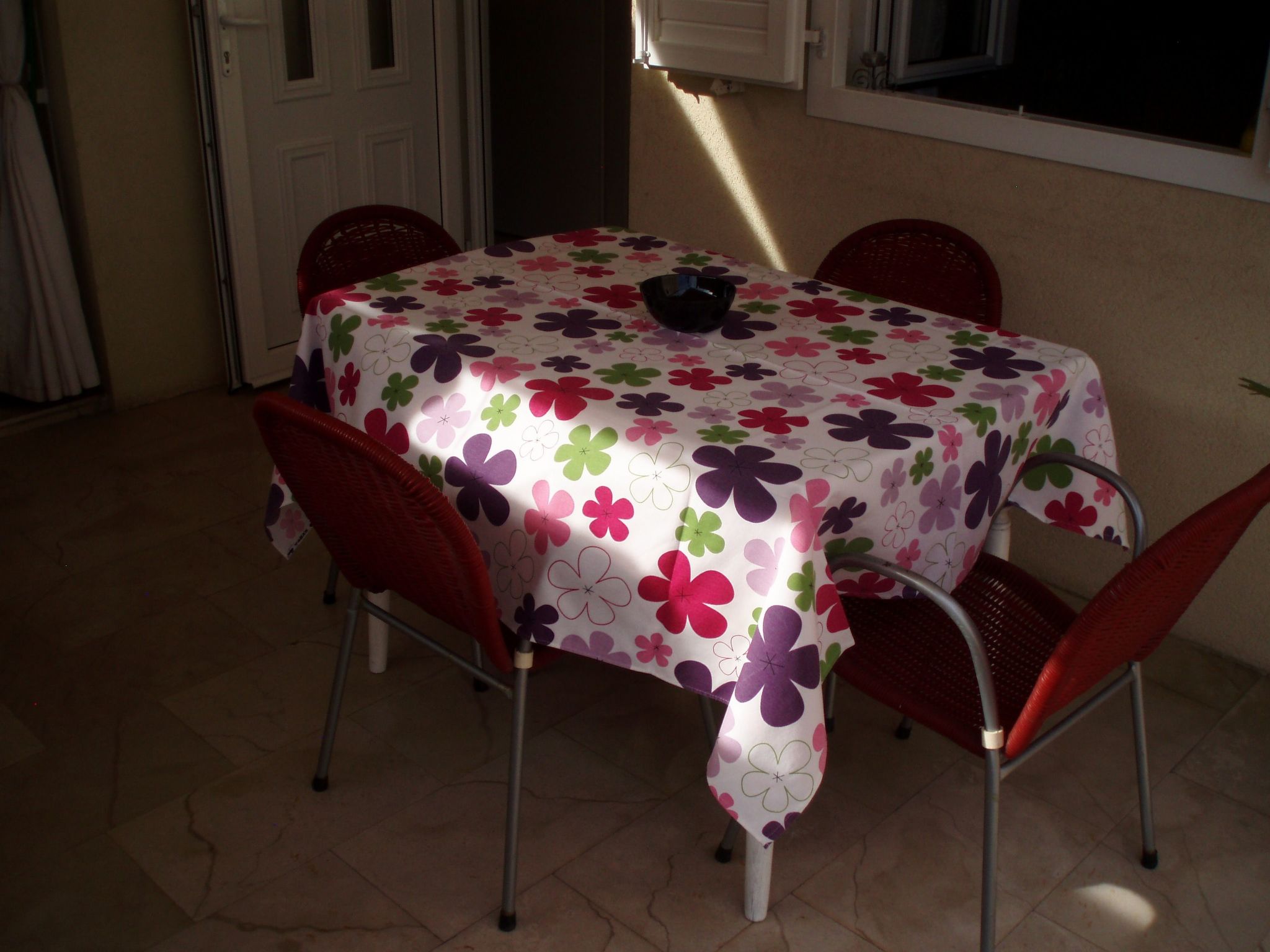 "Vrboska" direkt am Strand-Drinnen