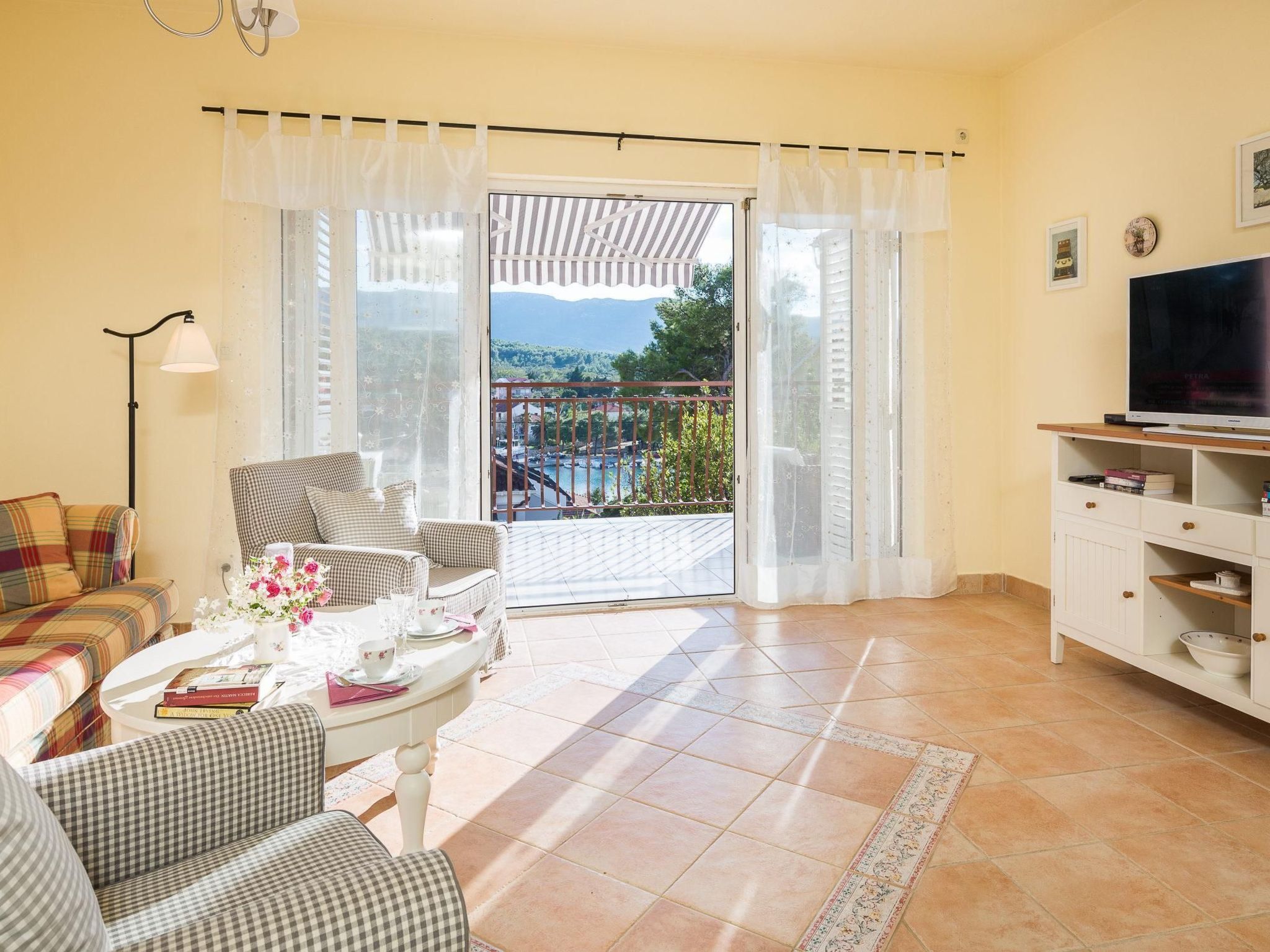 Villa Madalena-Image-tags.info