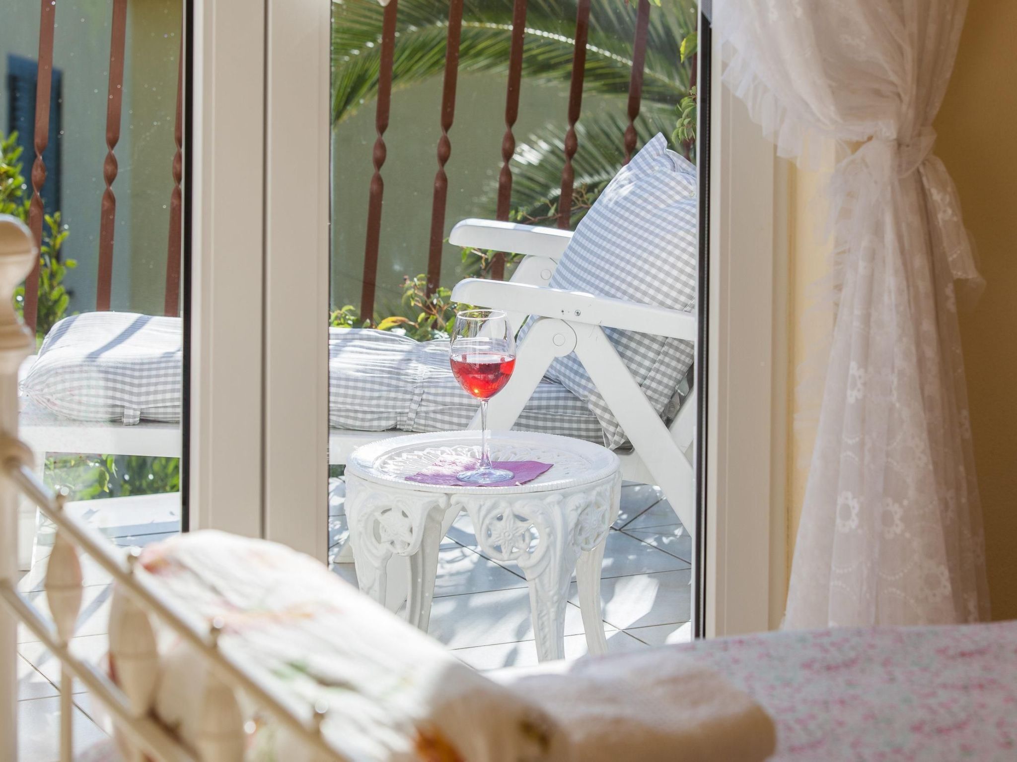 Villa Madalena-Image-tags.info