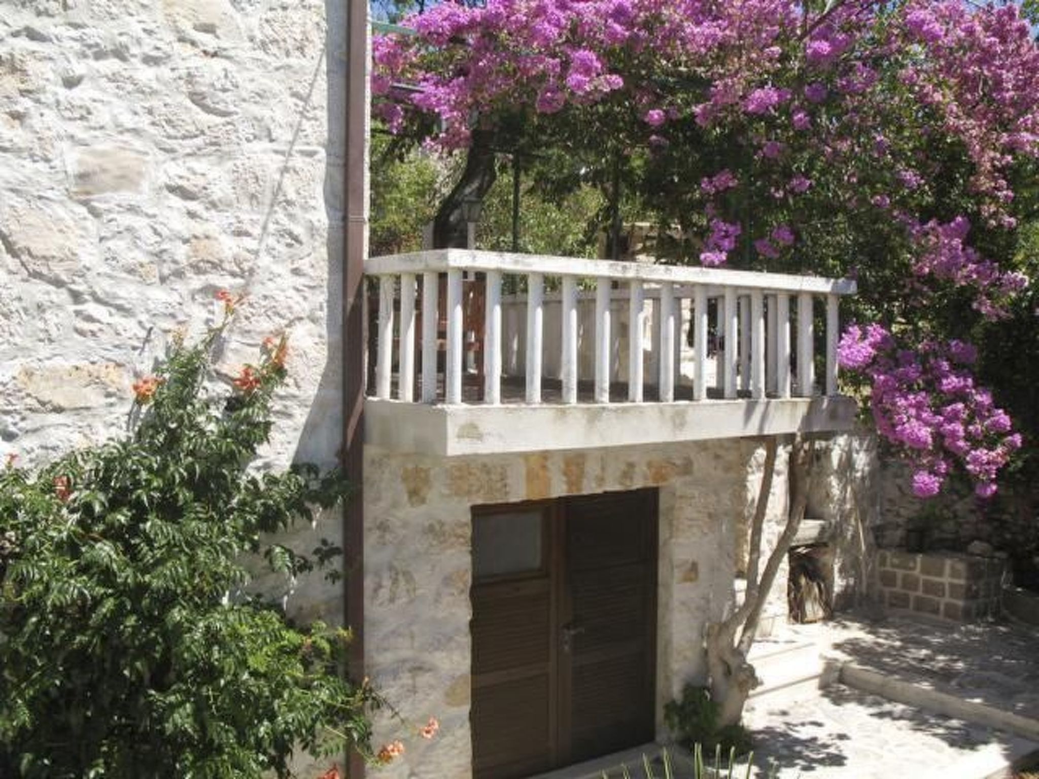 Wohnung in Zavala mit schönem Garten-Binnen