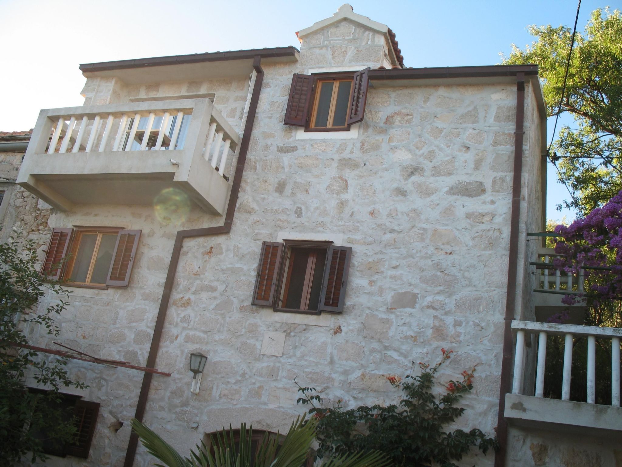 Wohnung in Zavala mit schönem Garten-Binnen