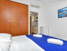 Knus appartement Rubin direct aan zee op Hvar - thumbnail 4