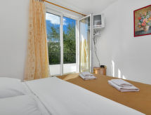 Rubin: Romantisch appartement direct aan zee op Hvar - thumbnail 2