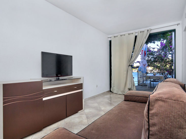 Search and Stay destination Zastražišće, Splitsko-dalmatinska županija - Croatia from AU$ 132. Rubin