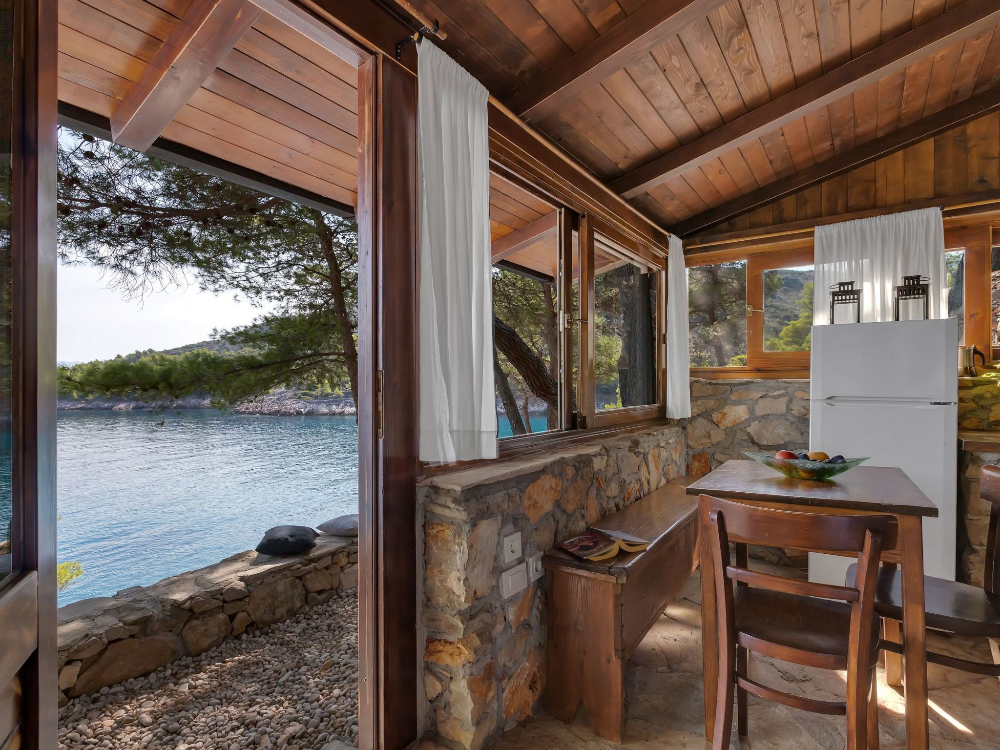 Haus in Općina Sućuraj mit Grill und Terrasse-Dedans