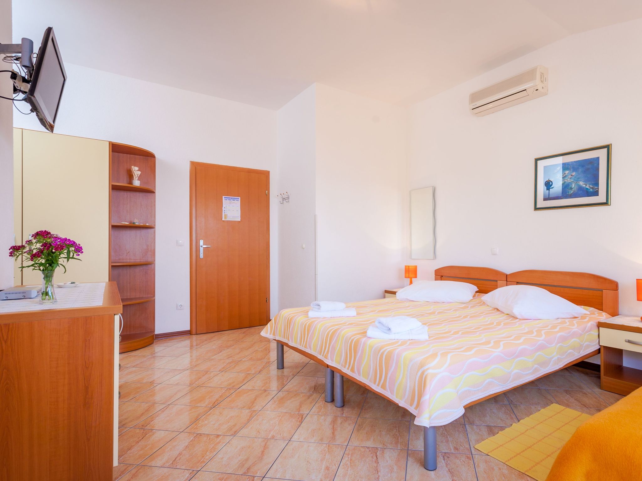 Wohnung für zwei Personen im zweiten Stock-Binnen