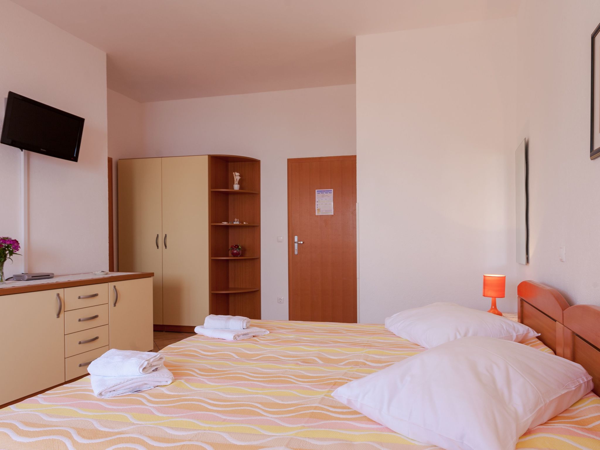 Wohnung für zwei Personen im zweiten Stock-Binnen