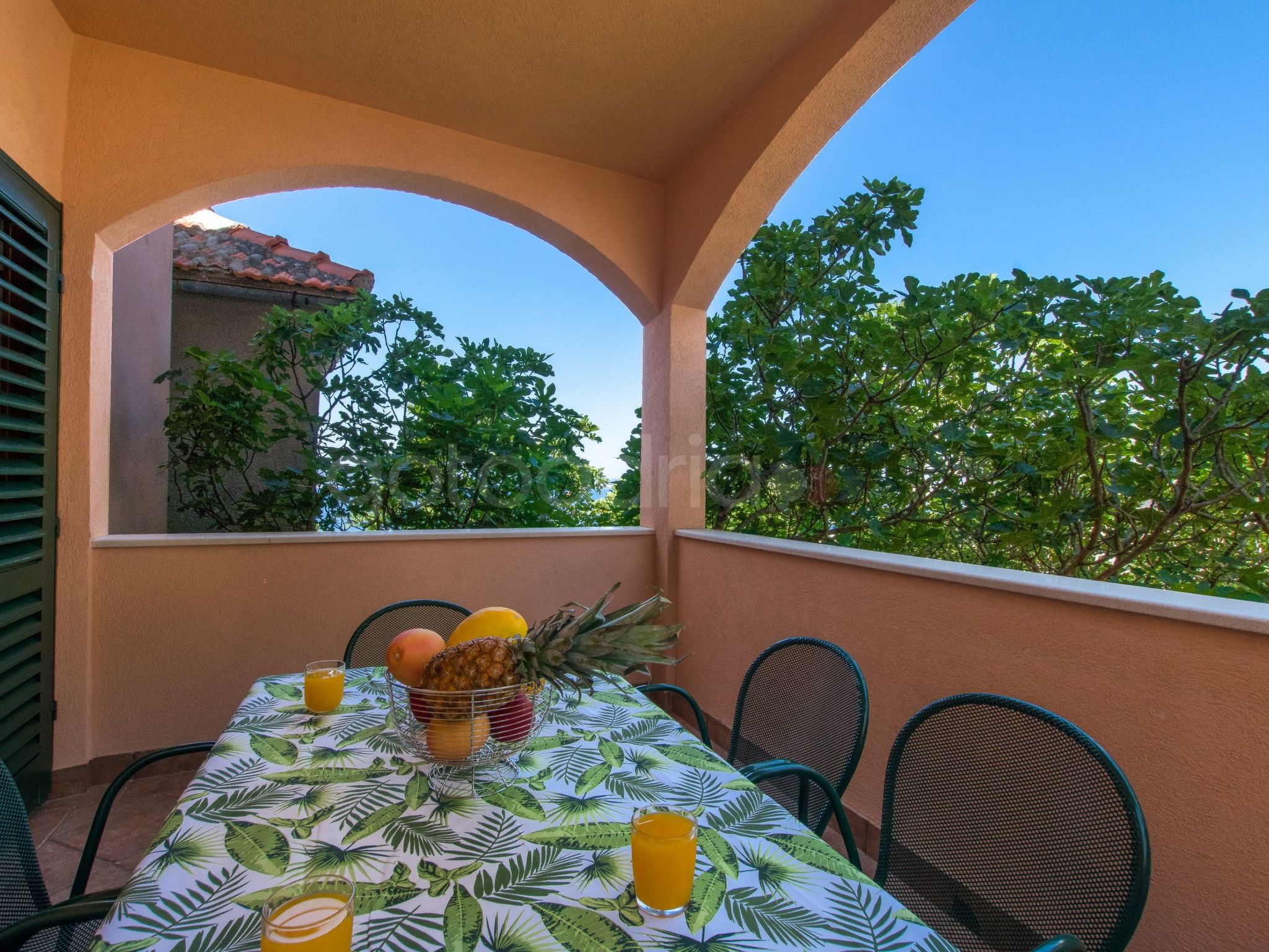 Vakantiehuis met 3 slaapkamer(s) in Brela (Kroatië) voor 7 personen