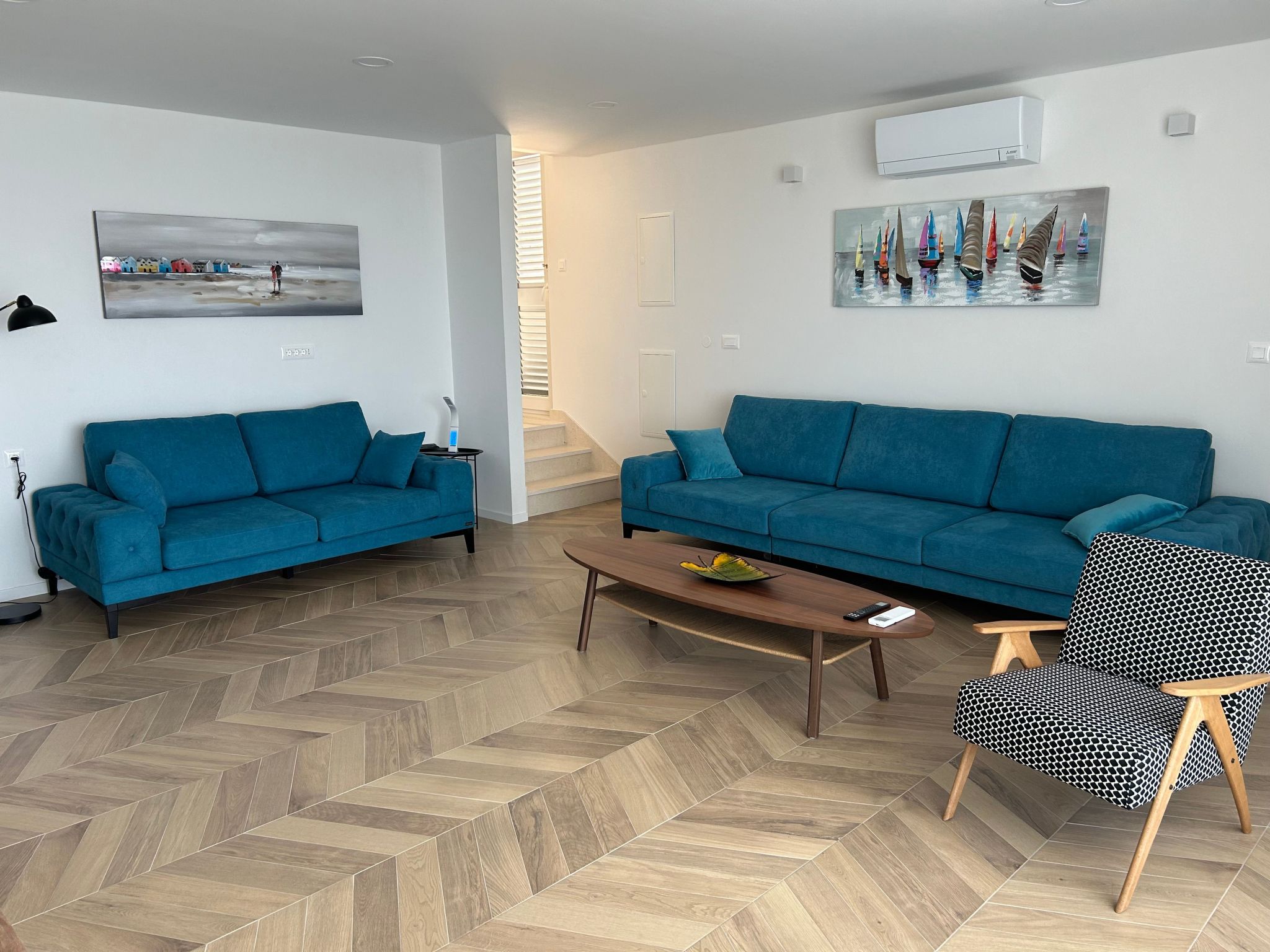 Villa Olivia mit Pool - Spielplatz - Meerblick-Binnen