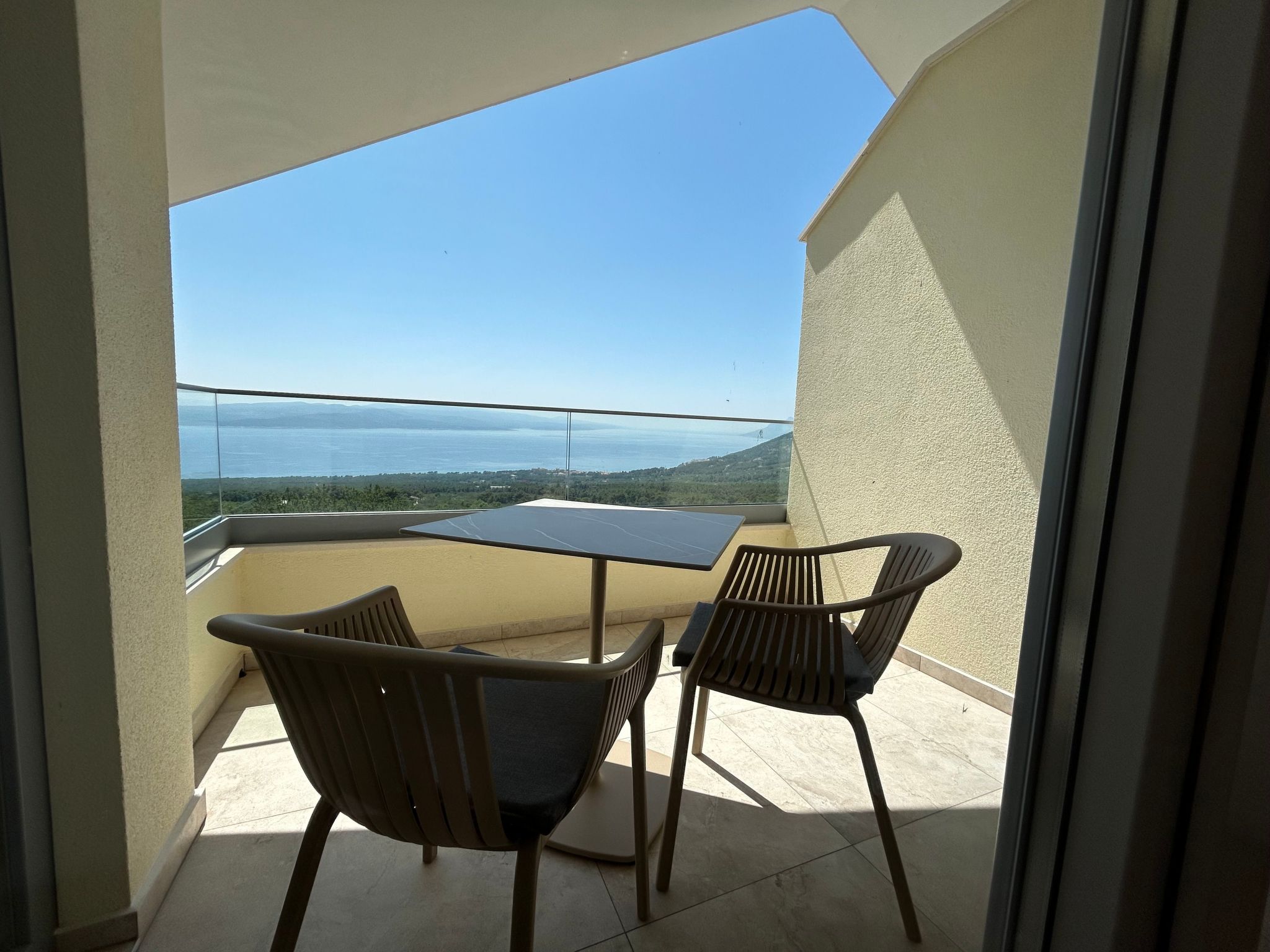 Villa Olivia mit Pool - Spielplatz - Meerblick-Binnen