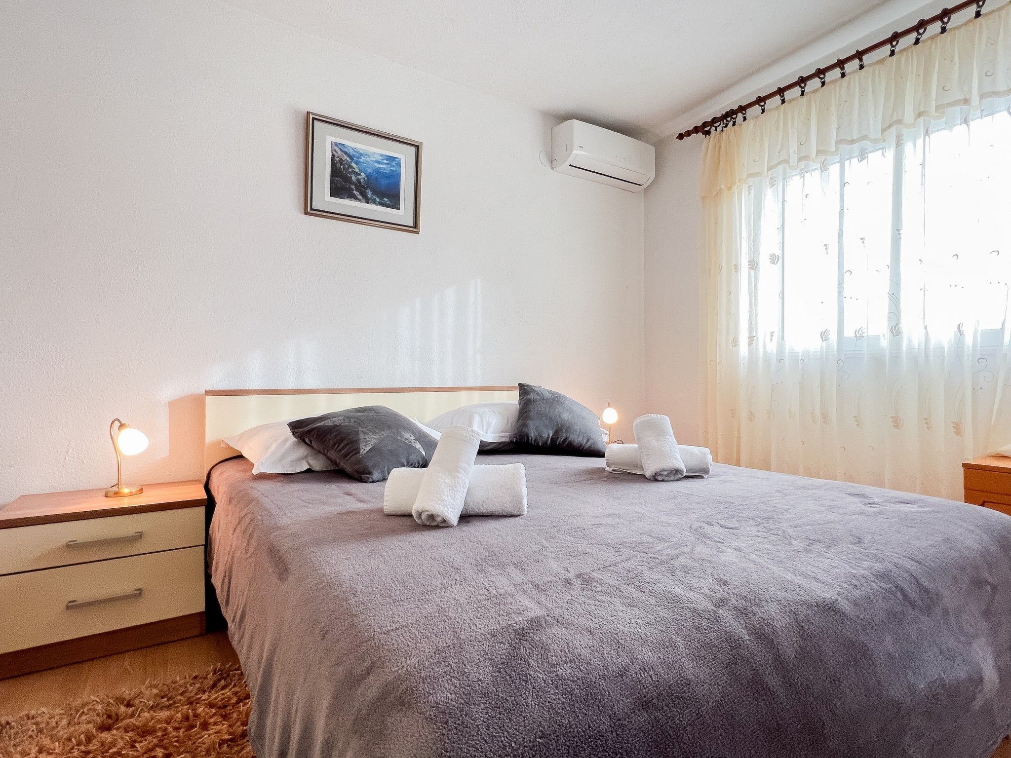 Günstiges Ferienhaus mit Pool und Meerblick-Inside