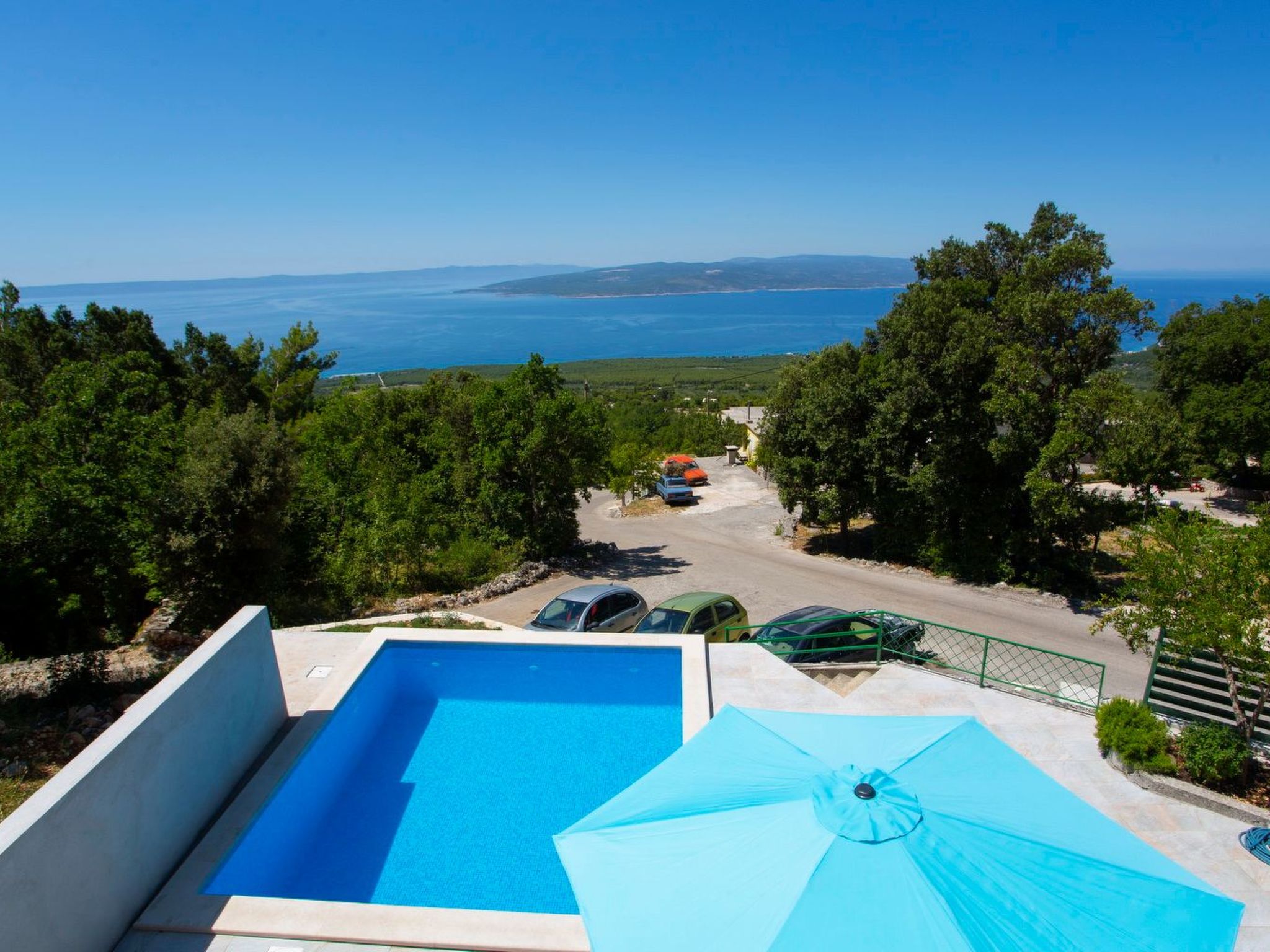 Günstiges Ferienhaus mit Pool und Meerblick-Inside