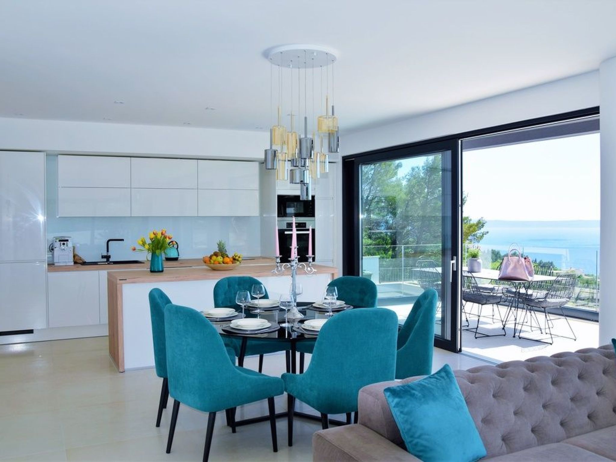 Ferienvilla "Villa Melody" mit privatem Pool-Inside