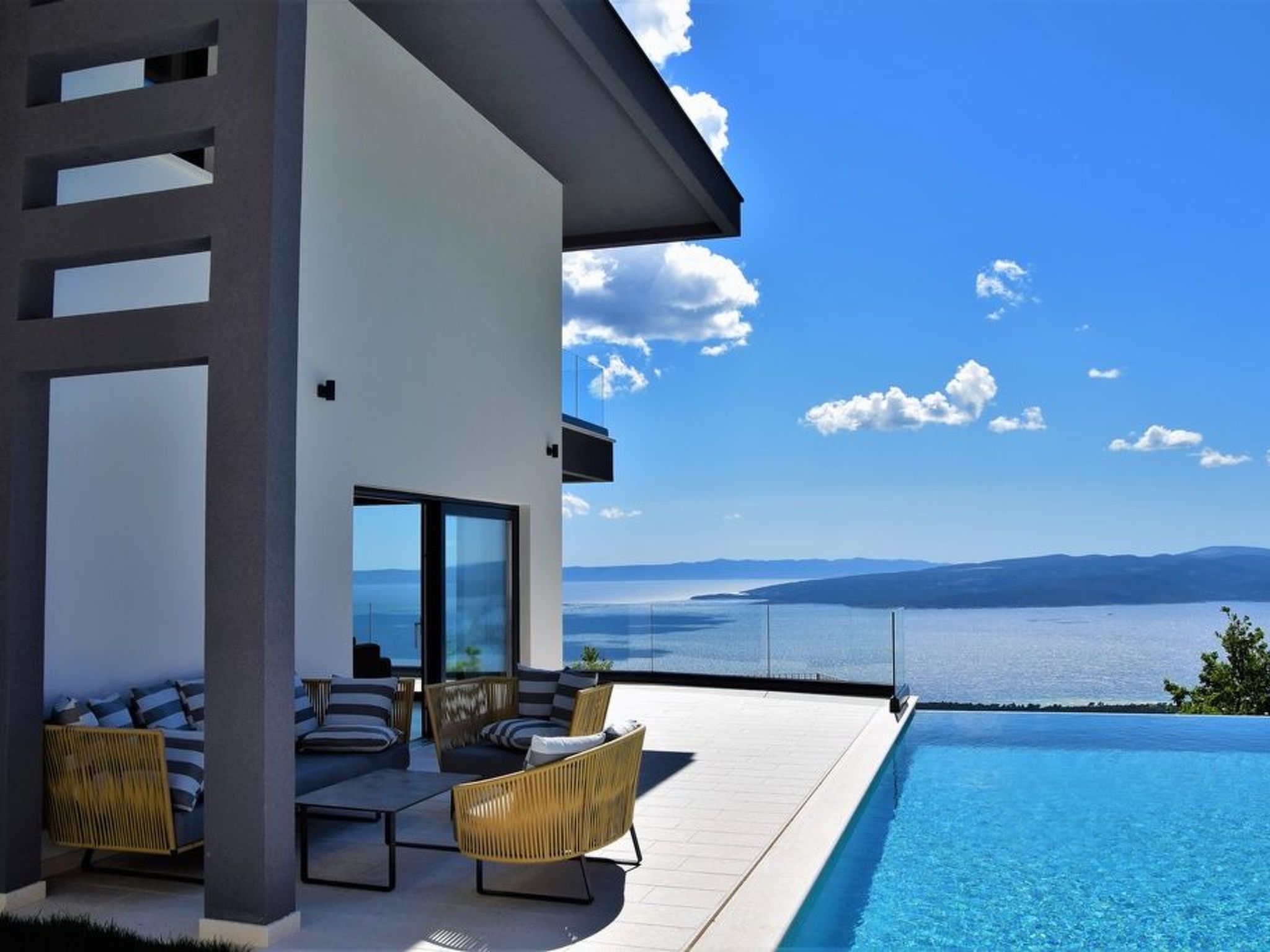 Ferienvilla "Villa Melody" mit privatem Pool-Inside