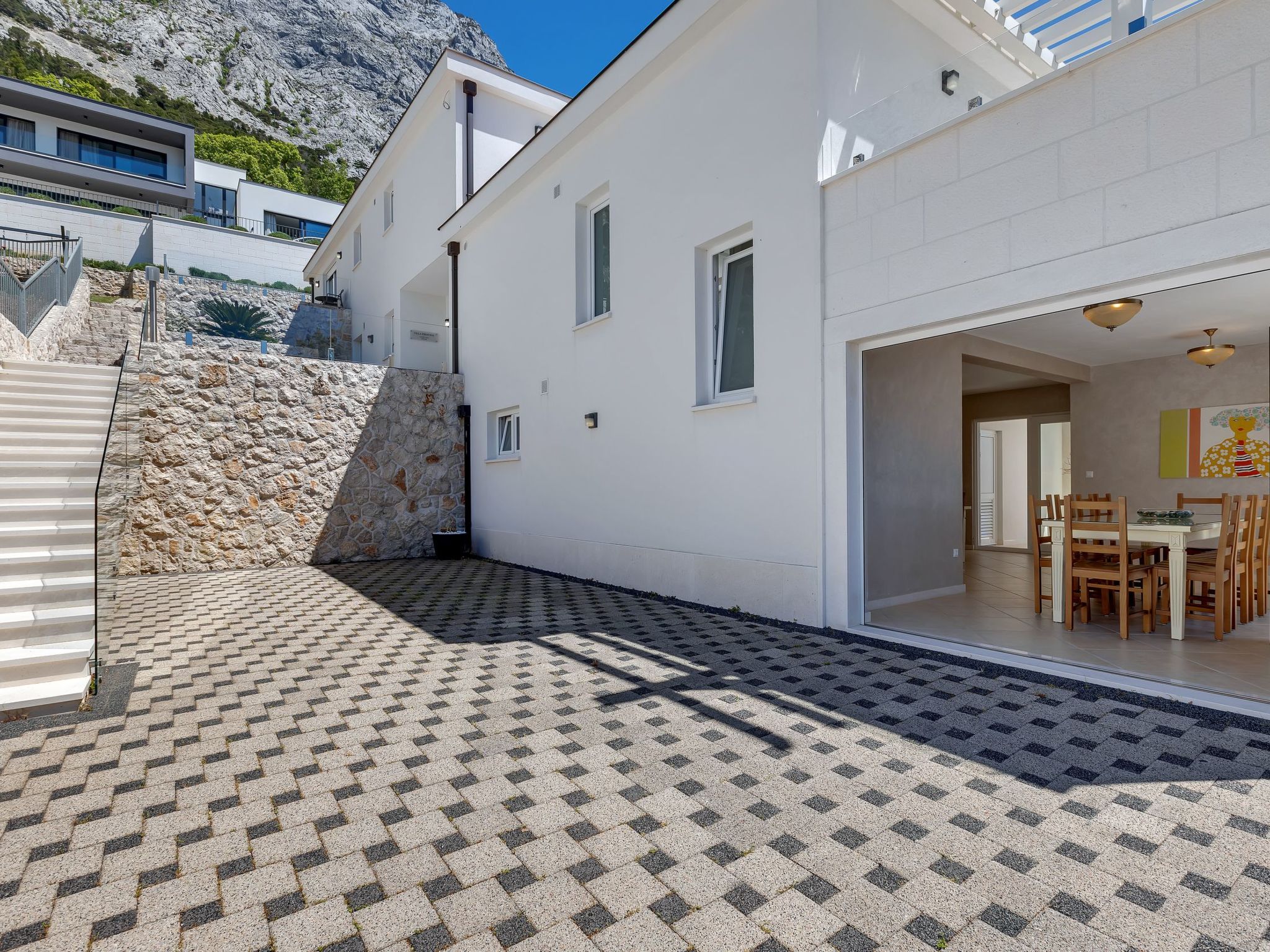 Mit Privatpool für 8 Personen  + 2 Kinder ca. 450 m² in Bast, Dalmatien (G-Inside