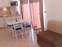 Vrijstaand vakantiehuis met panoramisch uitzicht op zee en bergen in Baška Voda - thumbnail 4