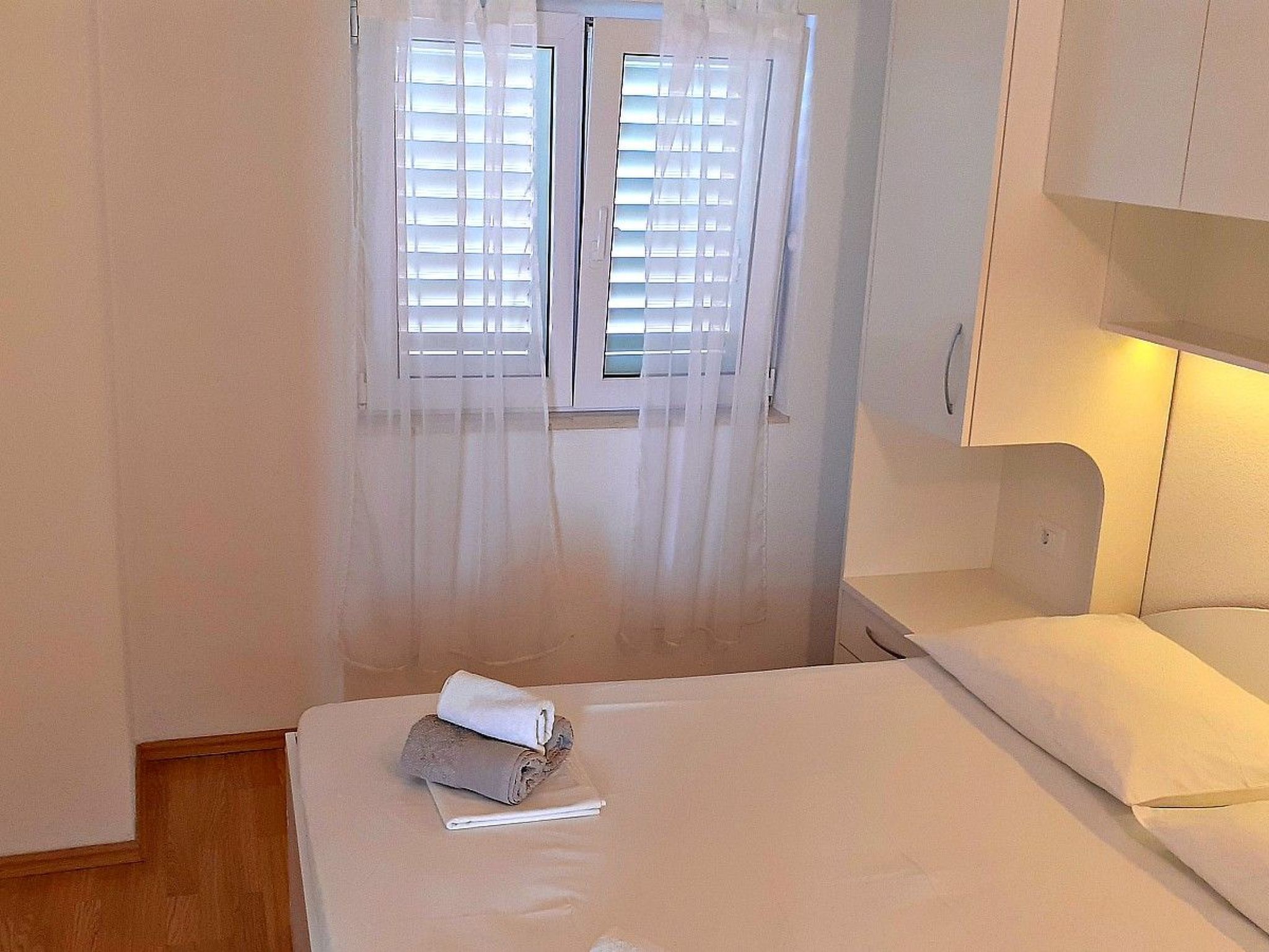 Mit Terrasse und herrlichem Ausblick-Binnen