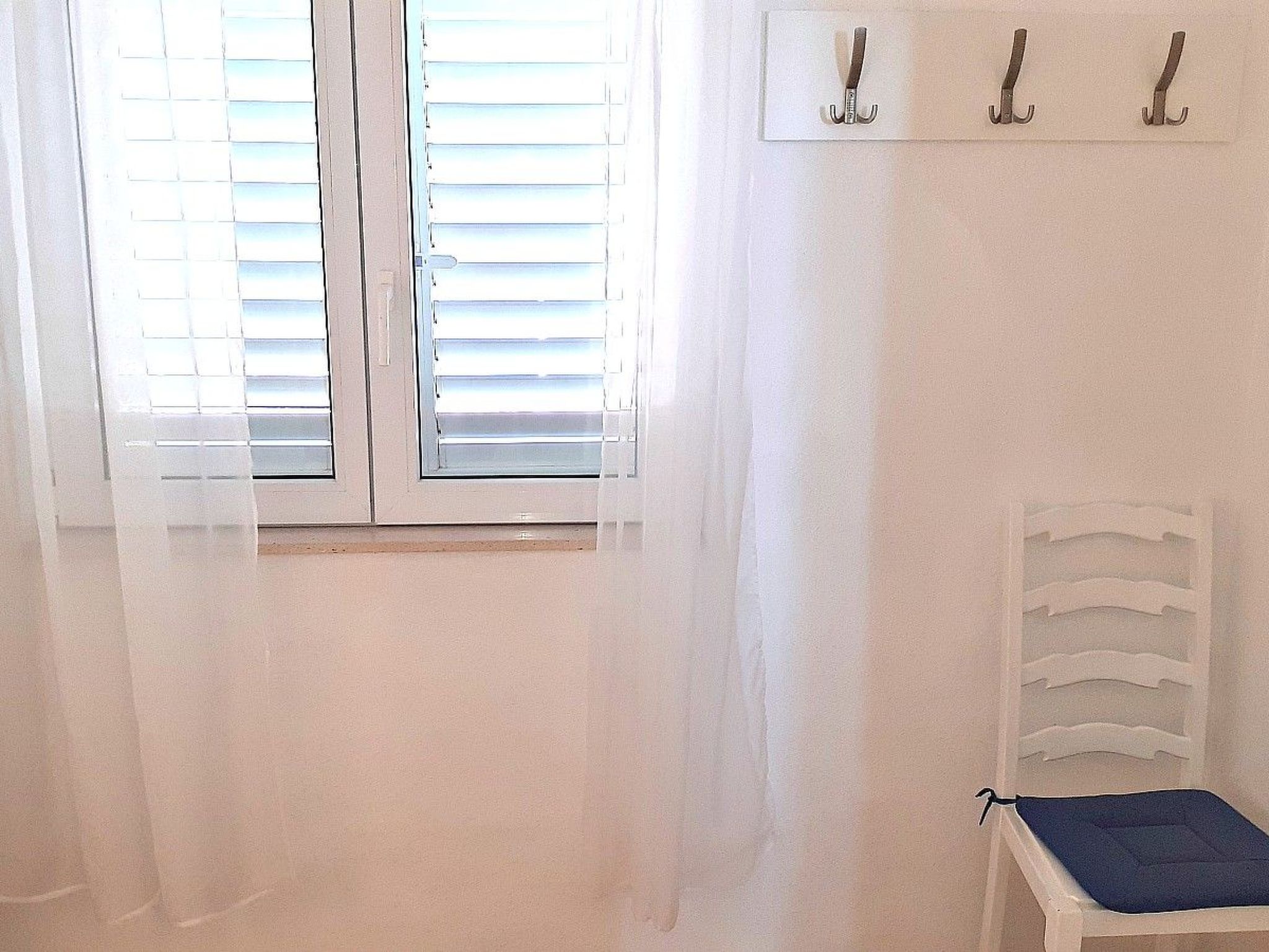 Mit Blick auf das Wasser-Binnen