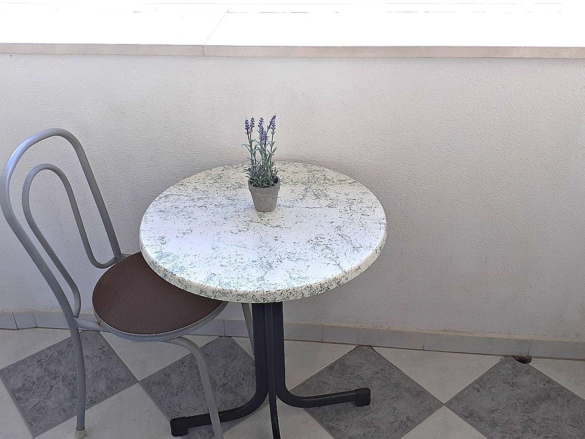 Mit Blick auf das Wasser-Binnen