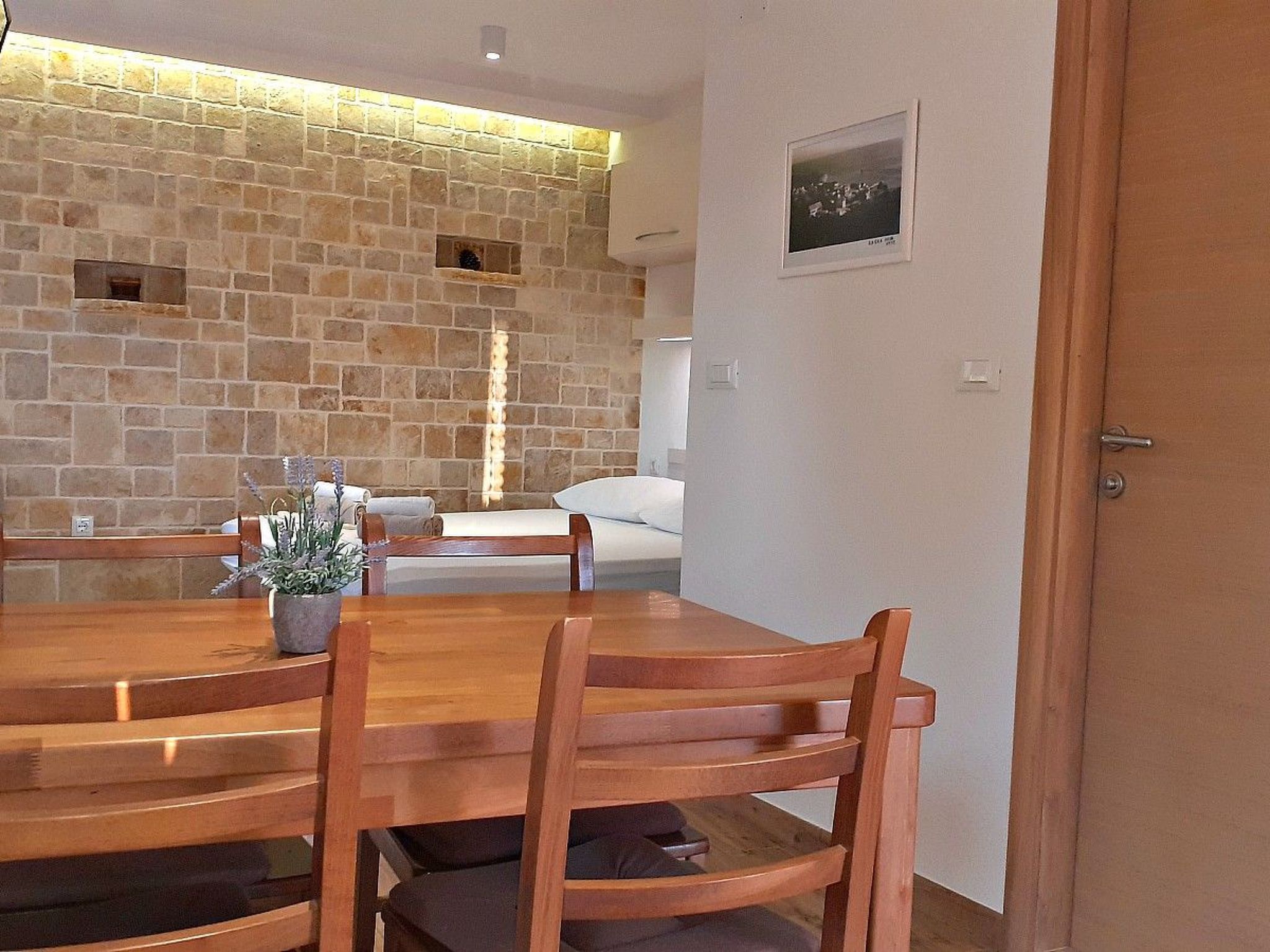 In Baška Voda-Binnen