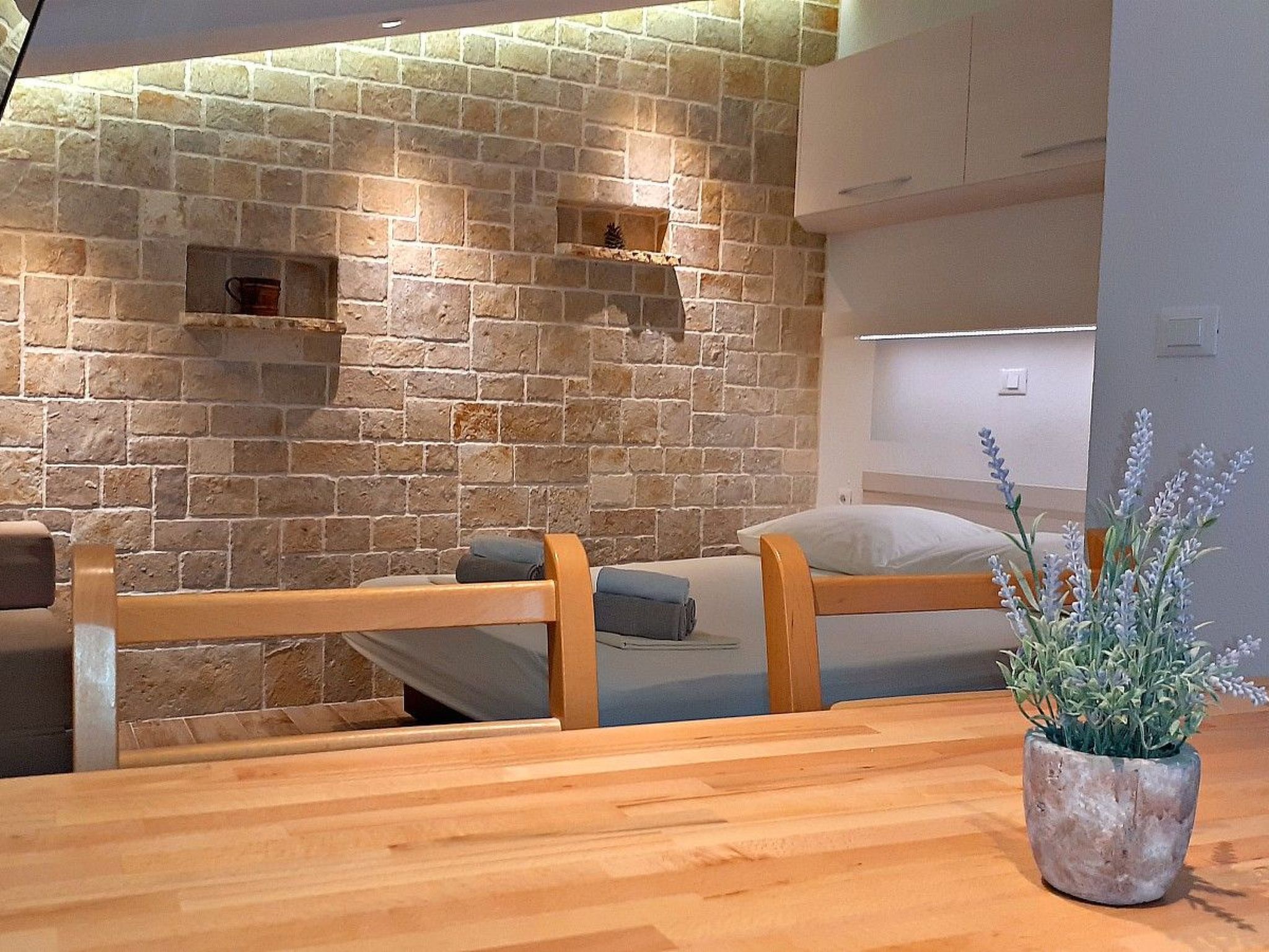 In Baška Voda-Binnen