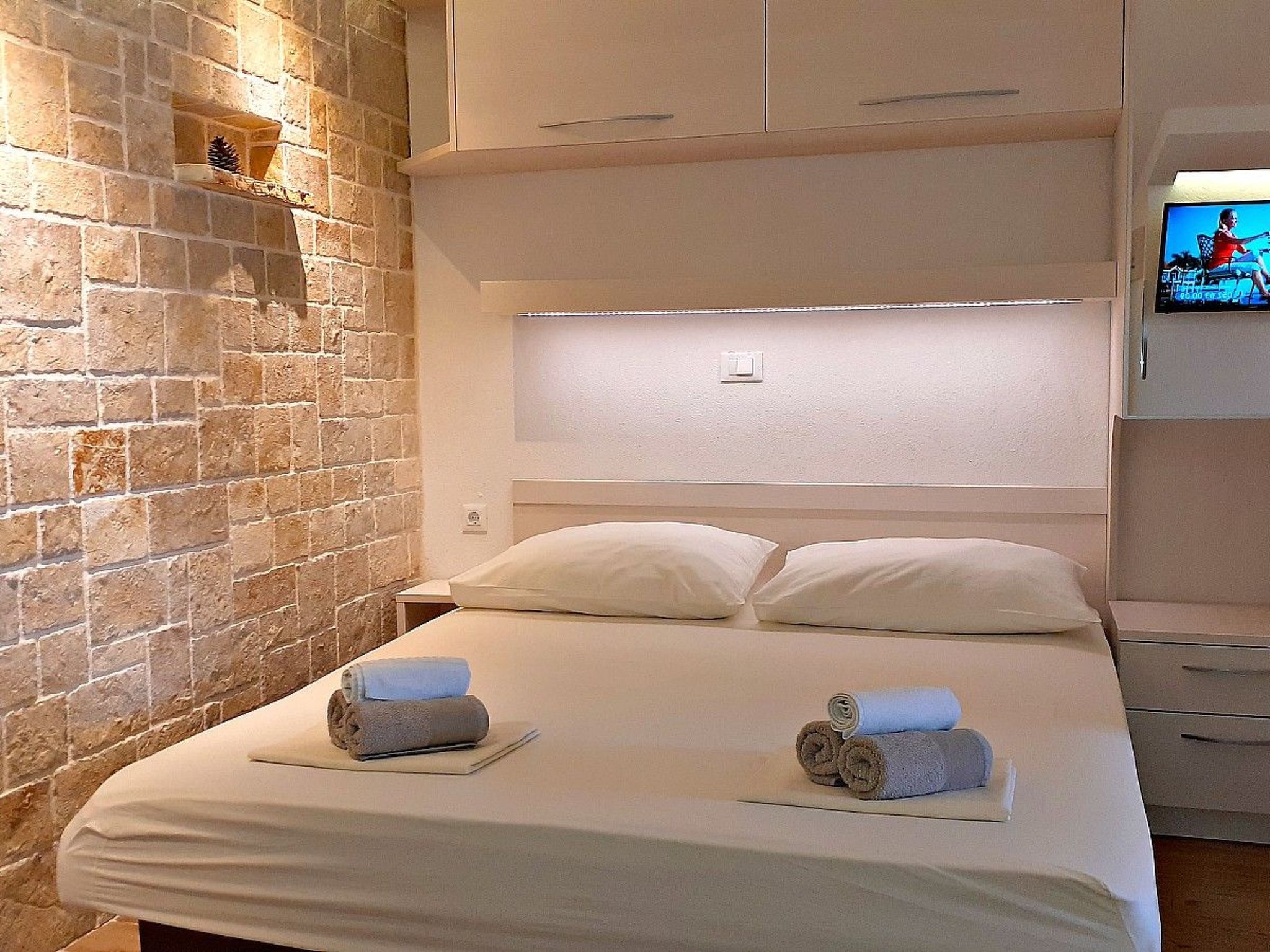 In Baška Voda-Binnen