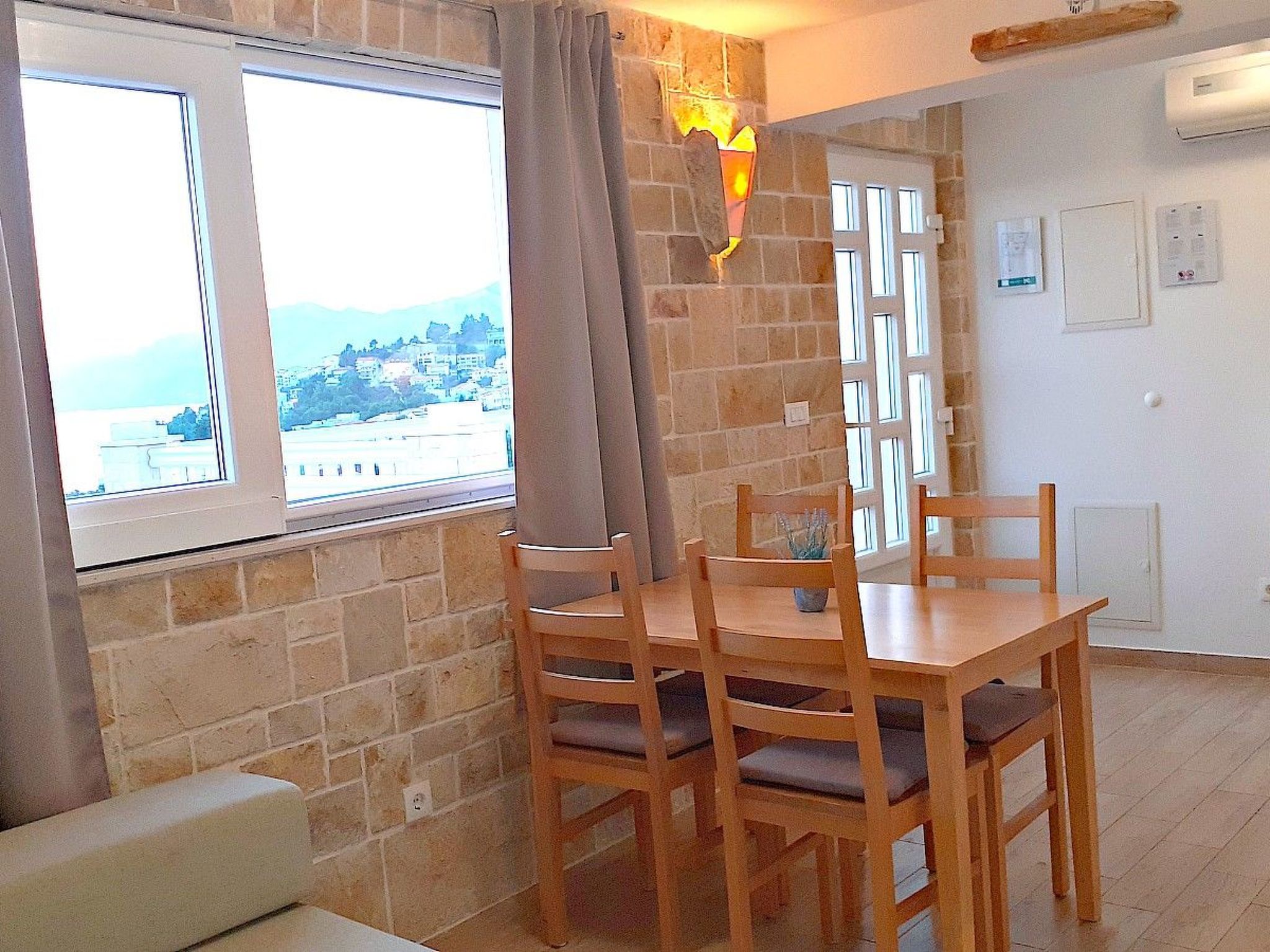 Strandnahe Ferienwohnung mit tollem Ausblick-Binnen