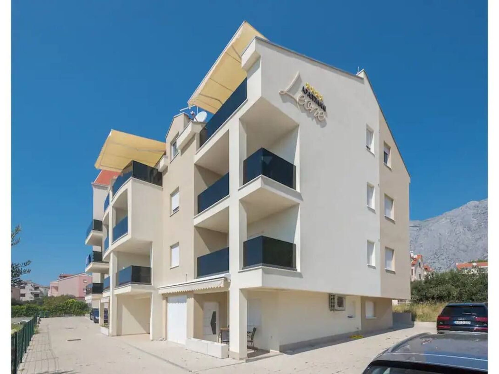 Apartment Hrvoje - nur 50m bis zum Meer-Binnen