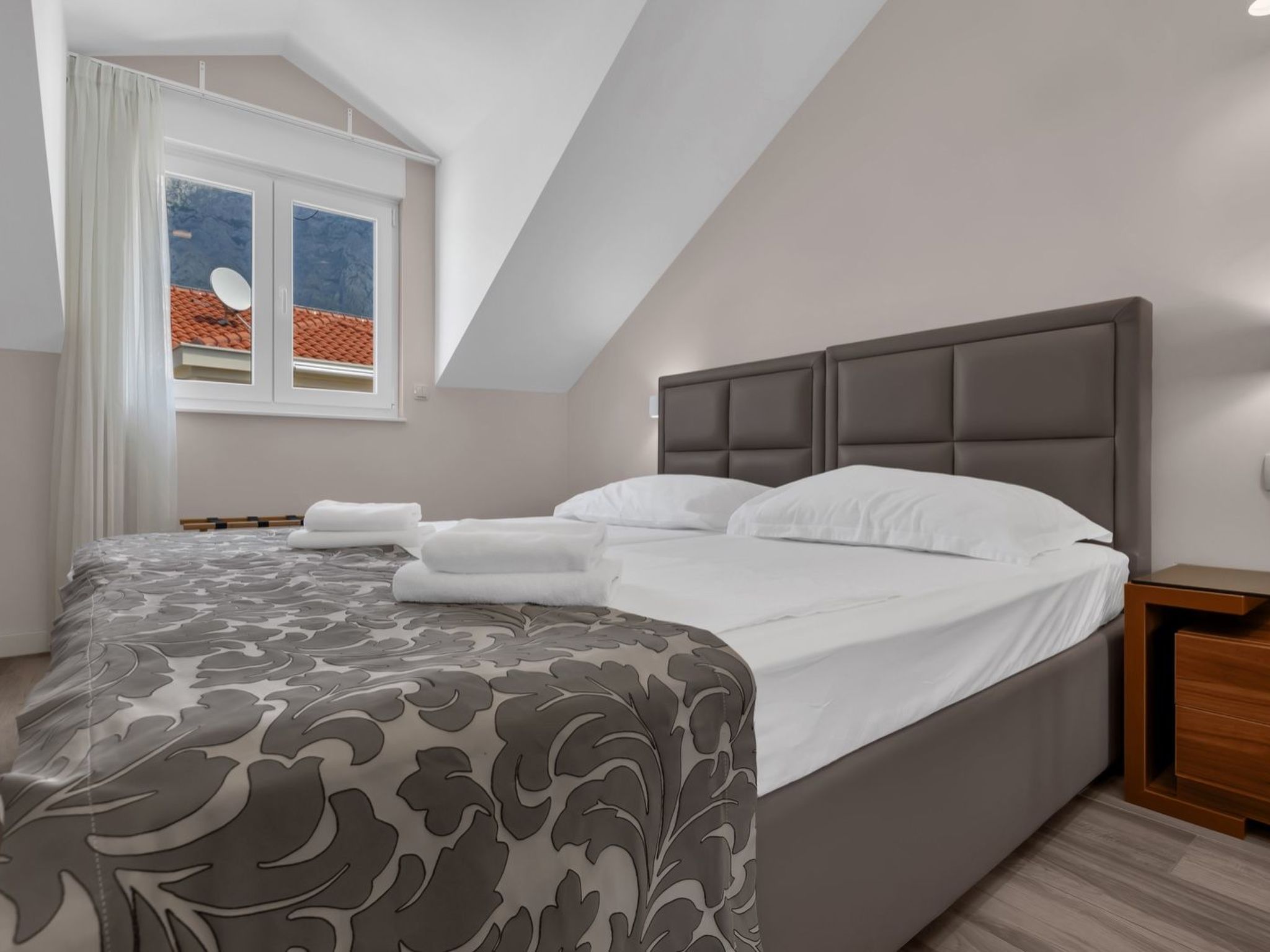 Brotis - apartment with sea view-Binnen