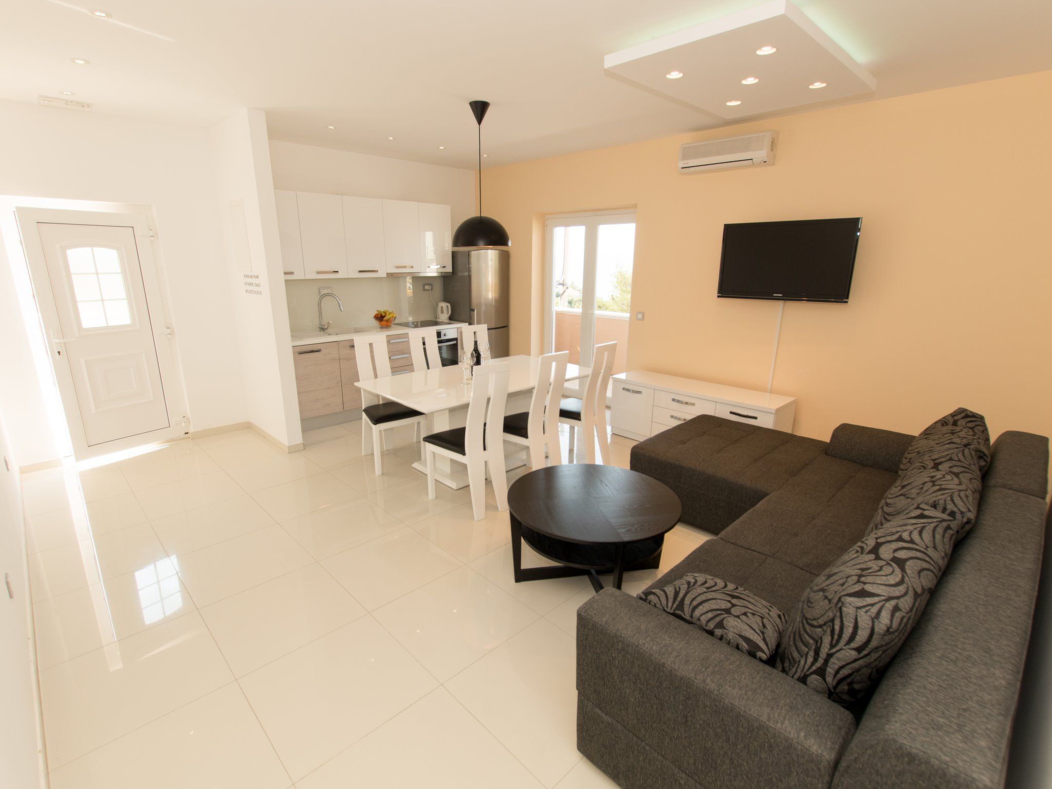 Matko's Oasis A1 3-Zimmer-Wohnung-Image-tags.info