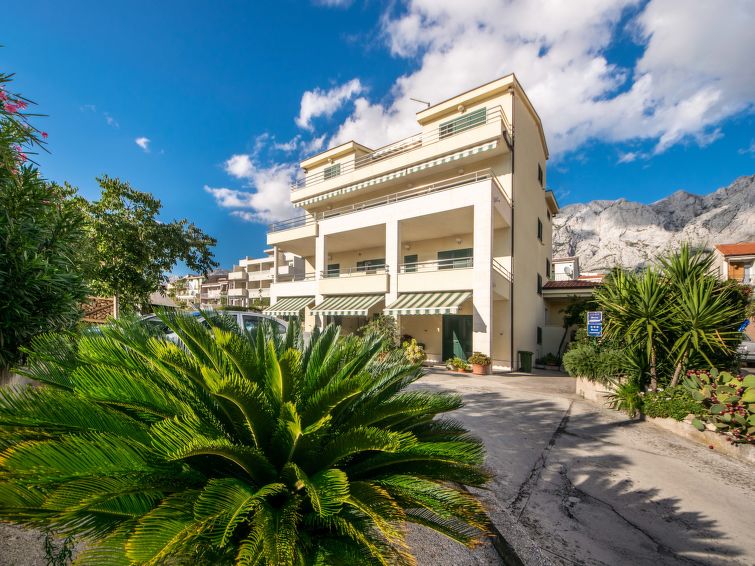 Search and Stay destination Makarska, Splitsko-dalmatinska županija - Croatia from AU$ 179. Matko