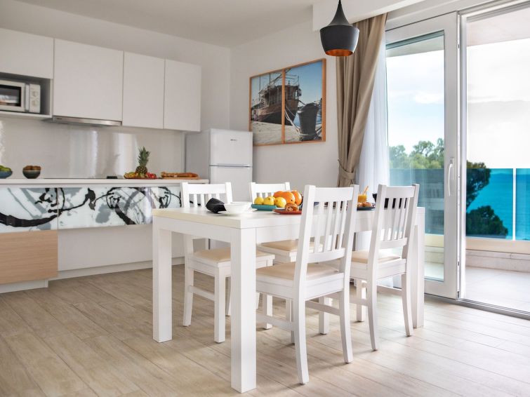 City Beach Apartments