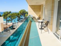 City Beach Apartments